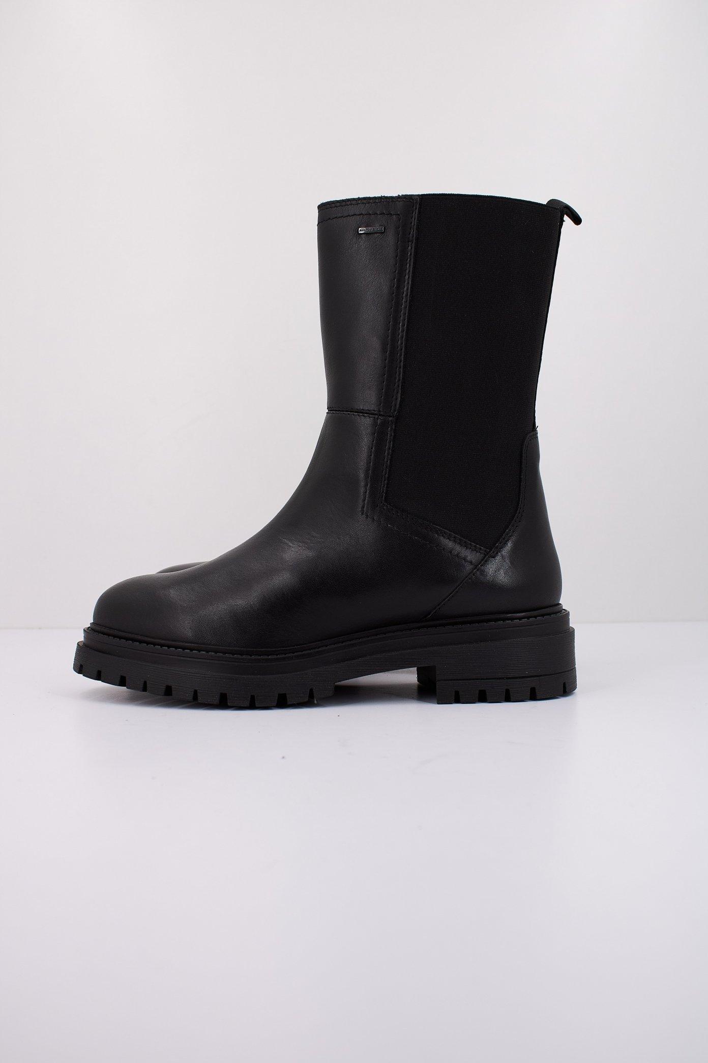 GEOX D IRIDEA B ABX en color NEGRO (1)