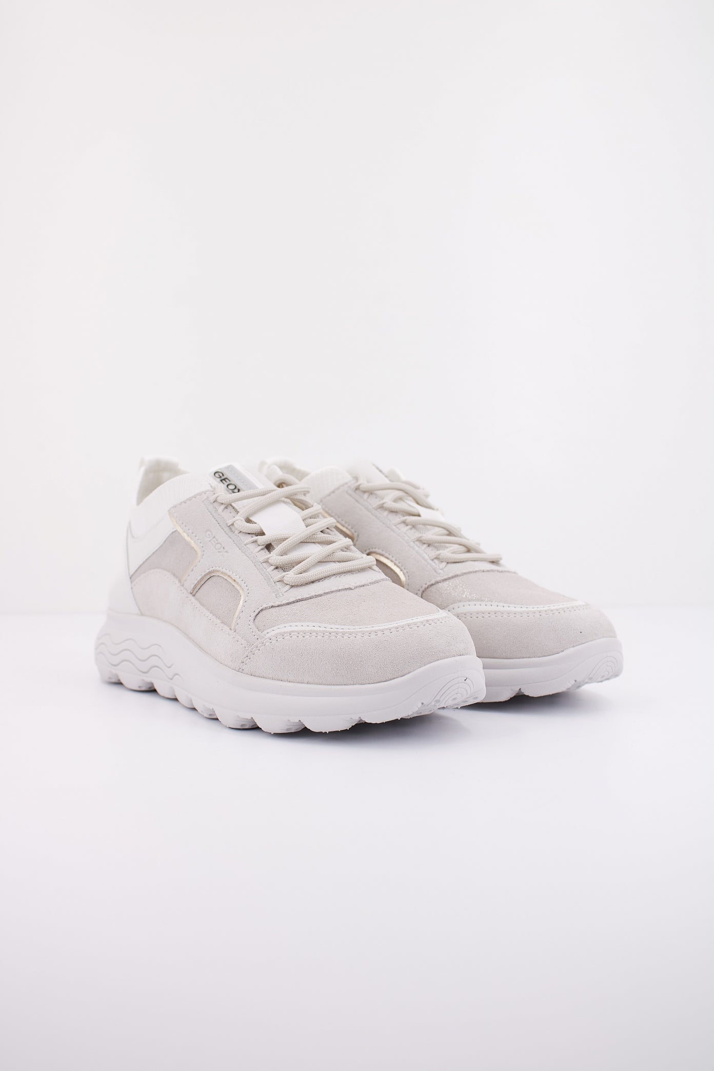 GEOX D SPHERICA en color BLANCO (2)
