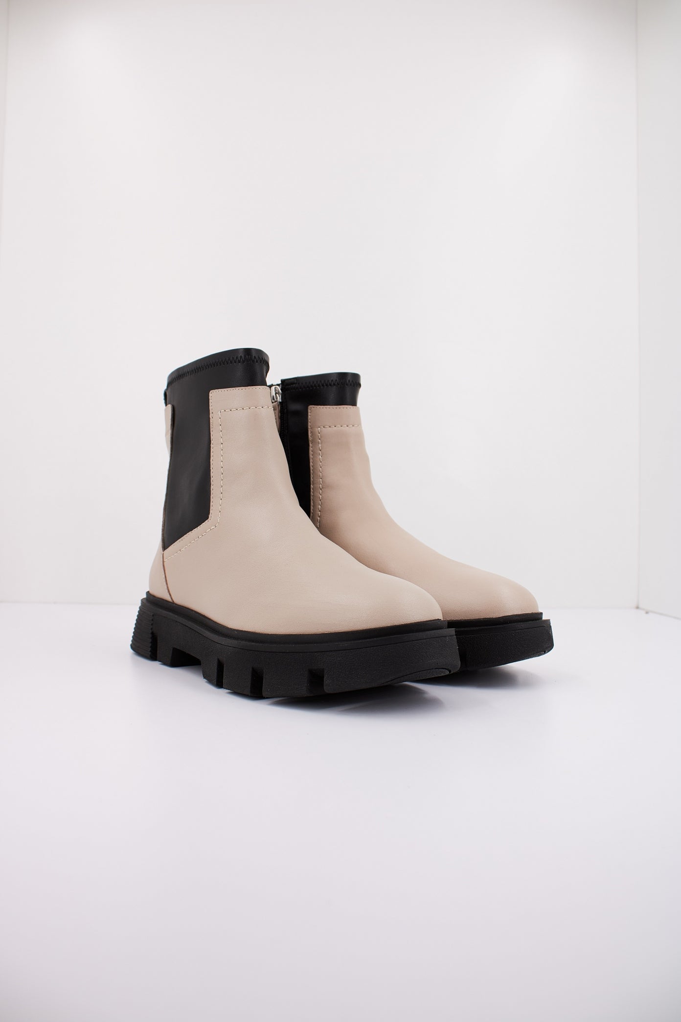 GEOX D VILDE en color BEIS (2)