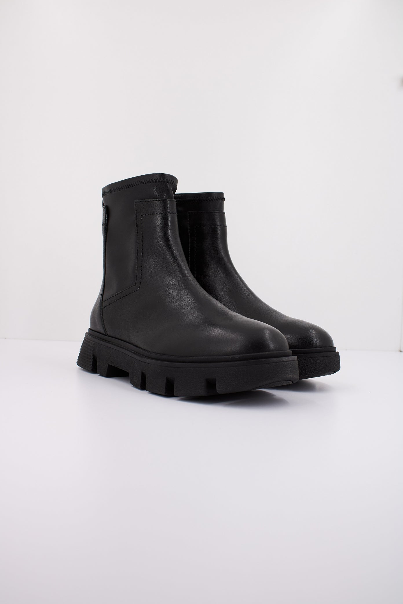GEOX D VILDE en color NEGRO (2)
