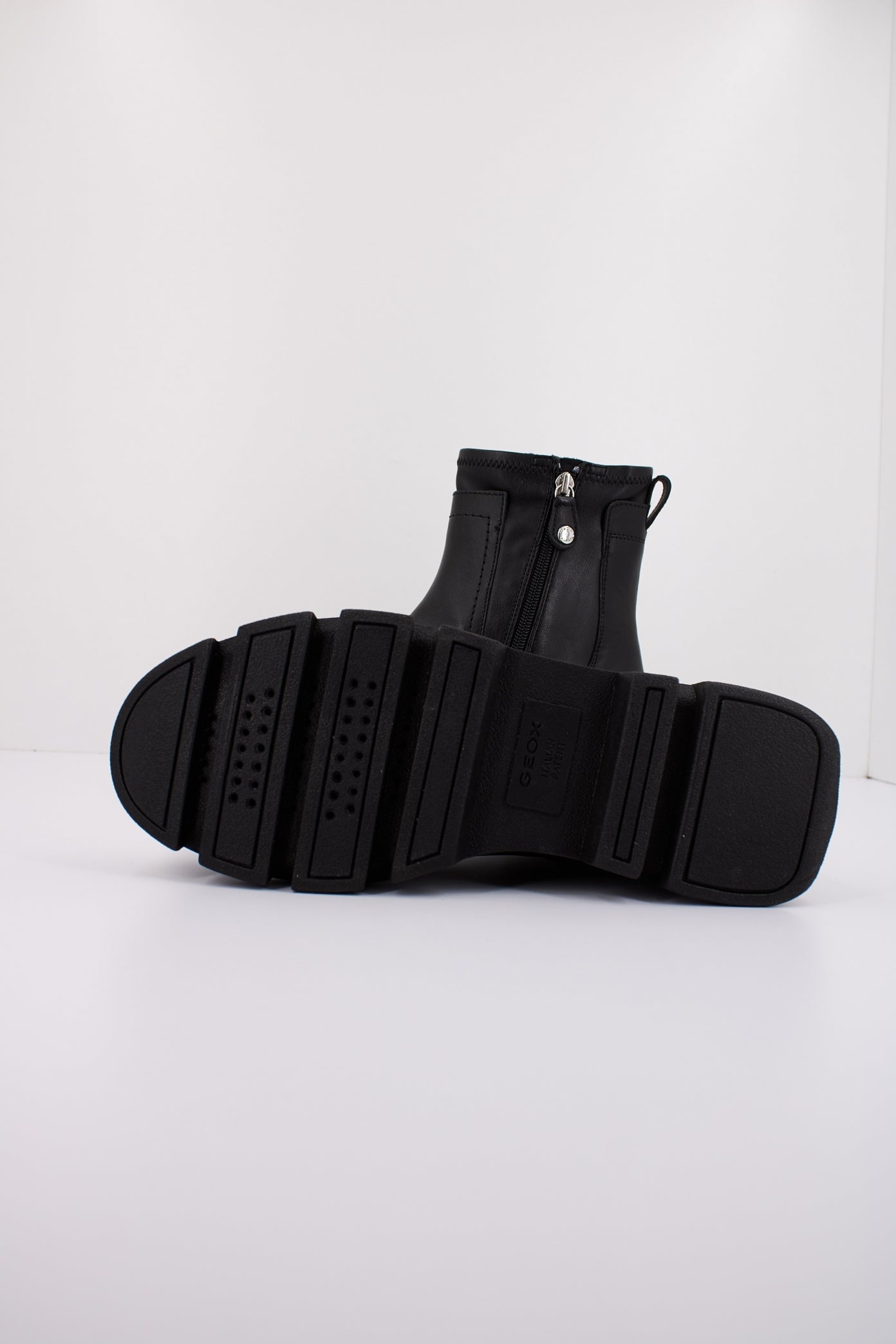 GEOX D VILDE en color NEGRO (5)
