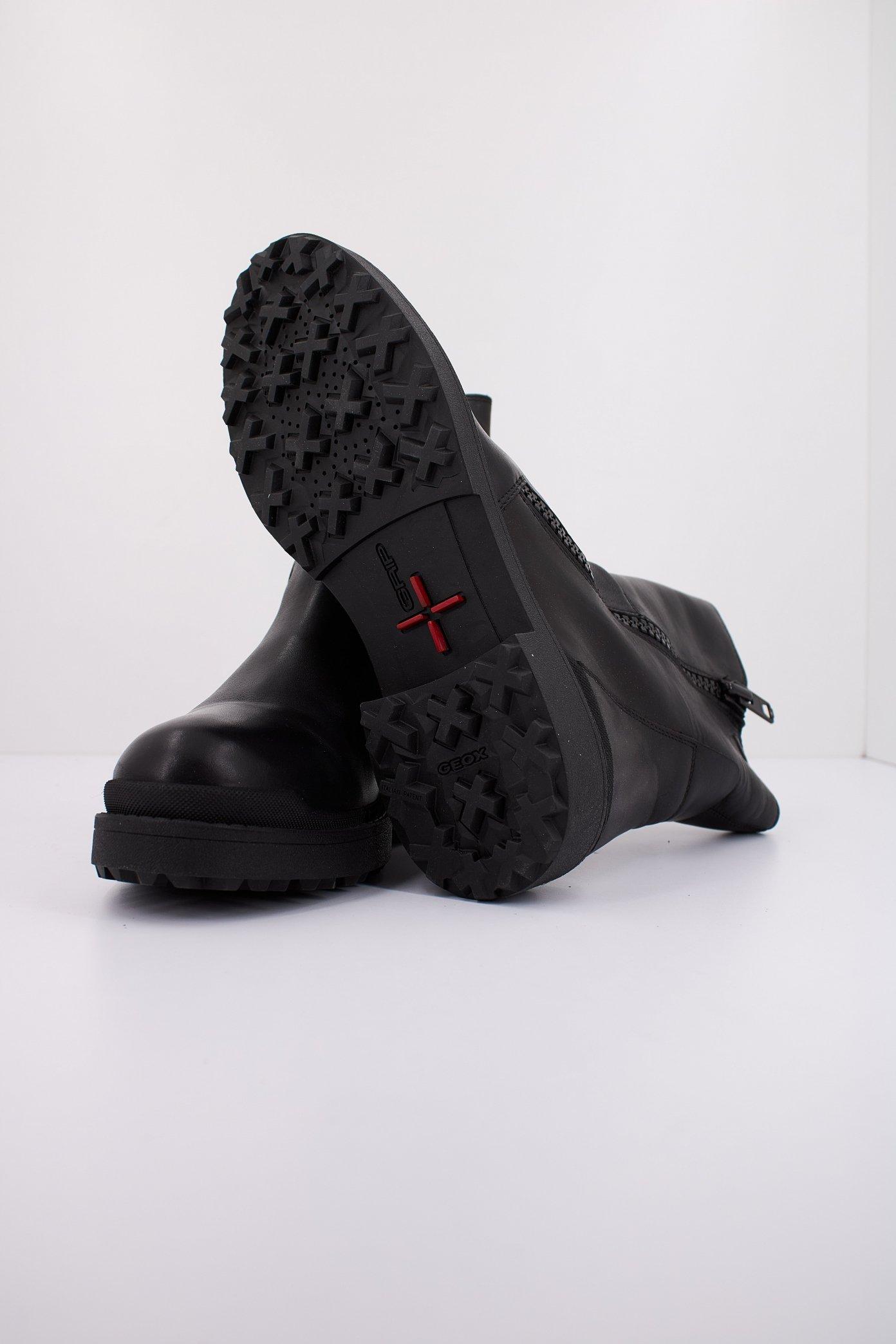GEOX D NEVEGAL B ABX en color NEGRO (5)