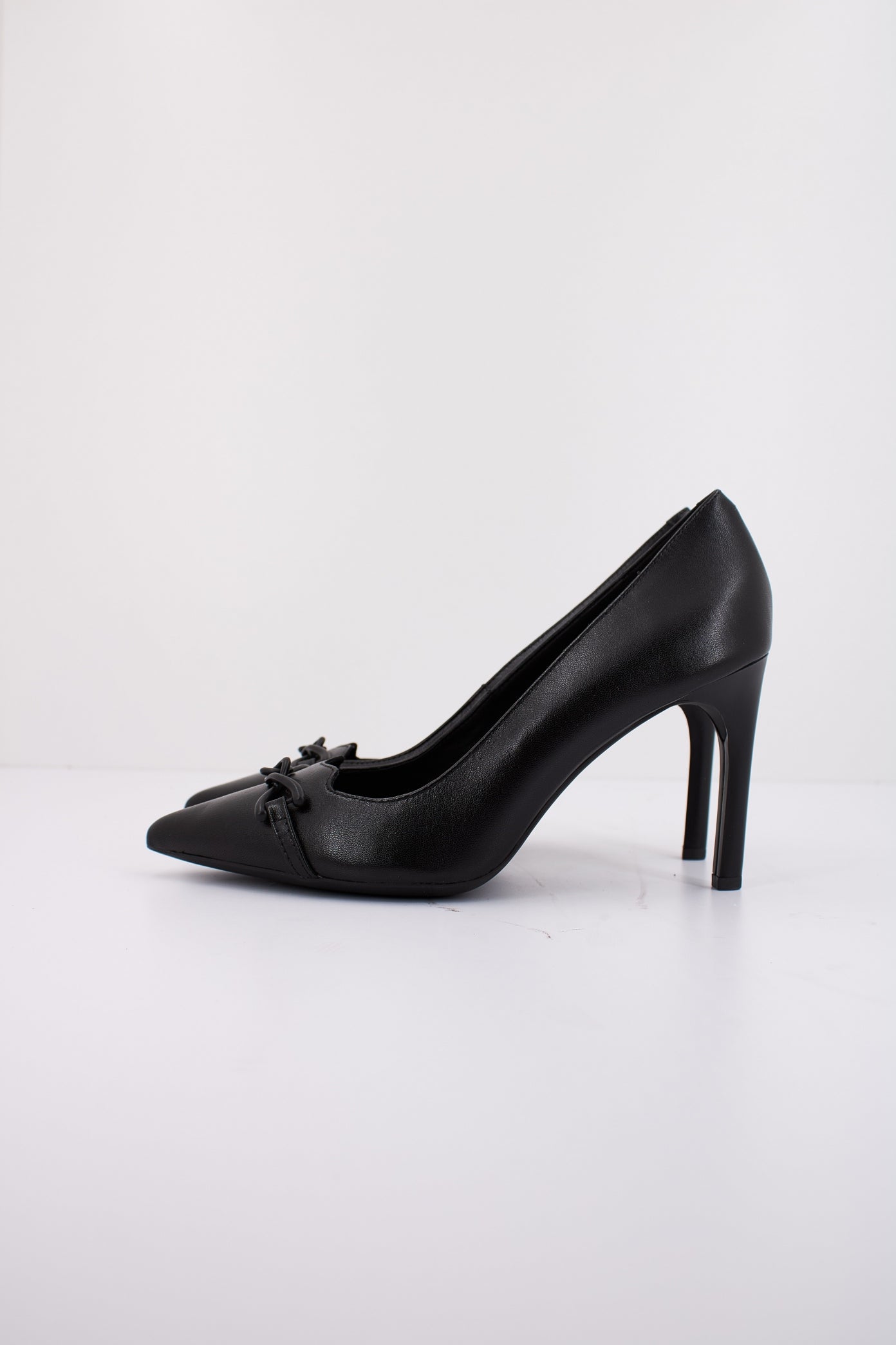 GEOX D DAVIOLA en color NEGRO (1)