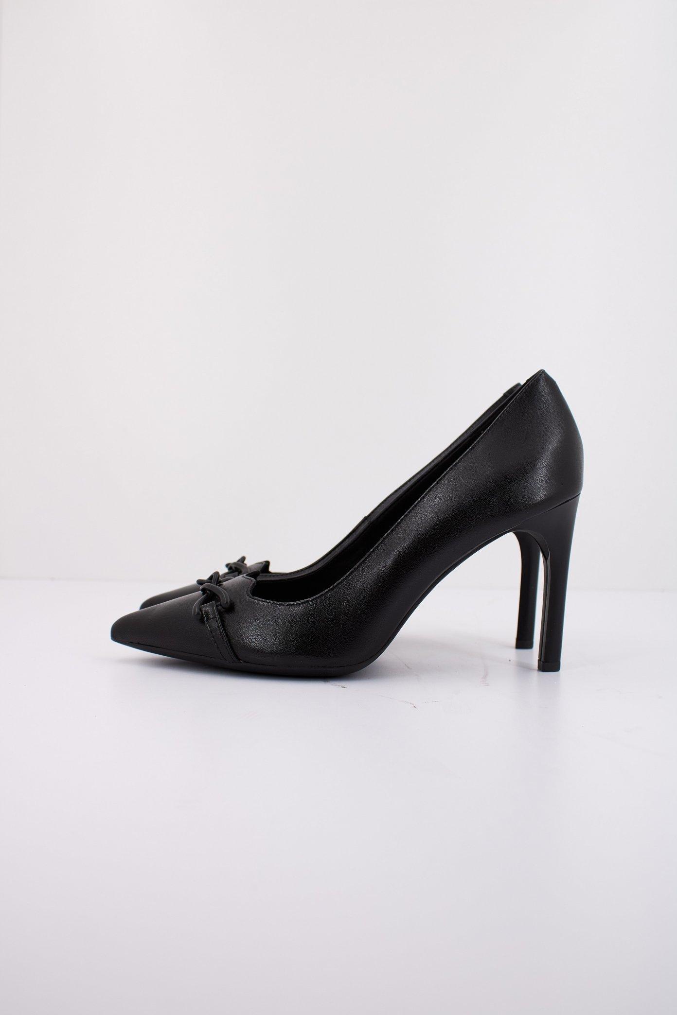 GEOX D DAVIOLA en color NEGRO (1)