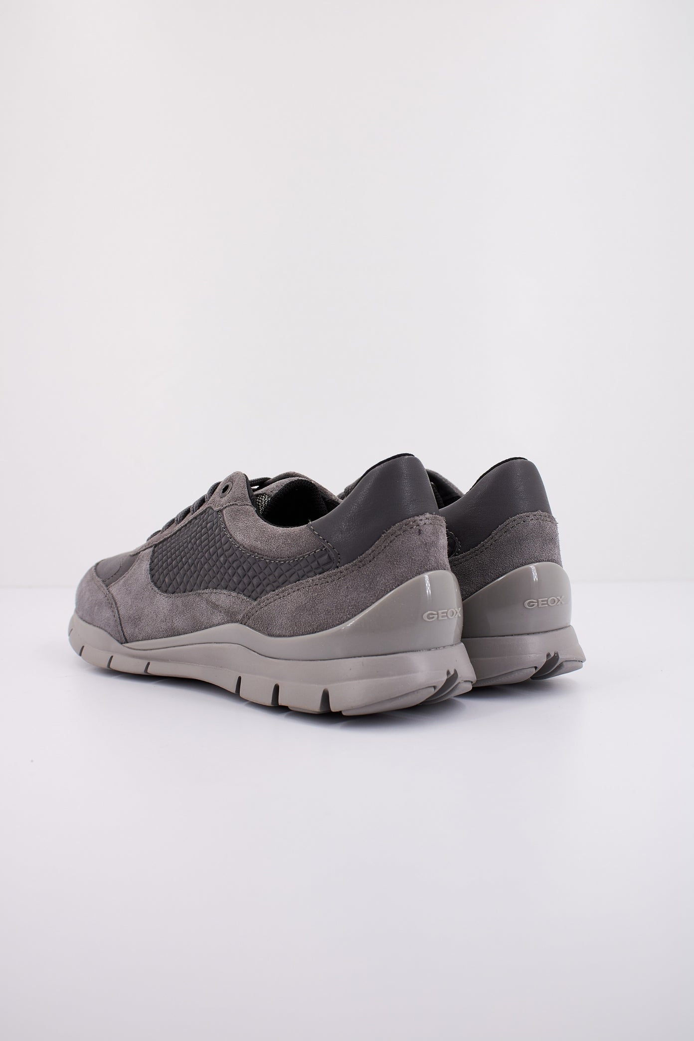 GEOX D SUKIE en color GRIS (4)