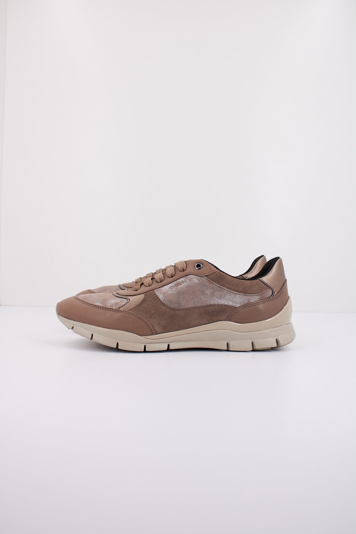GEOX D SUKIE en color MARRON (1)