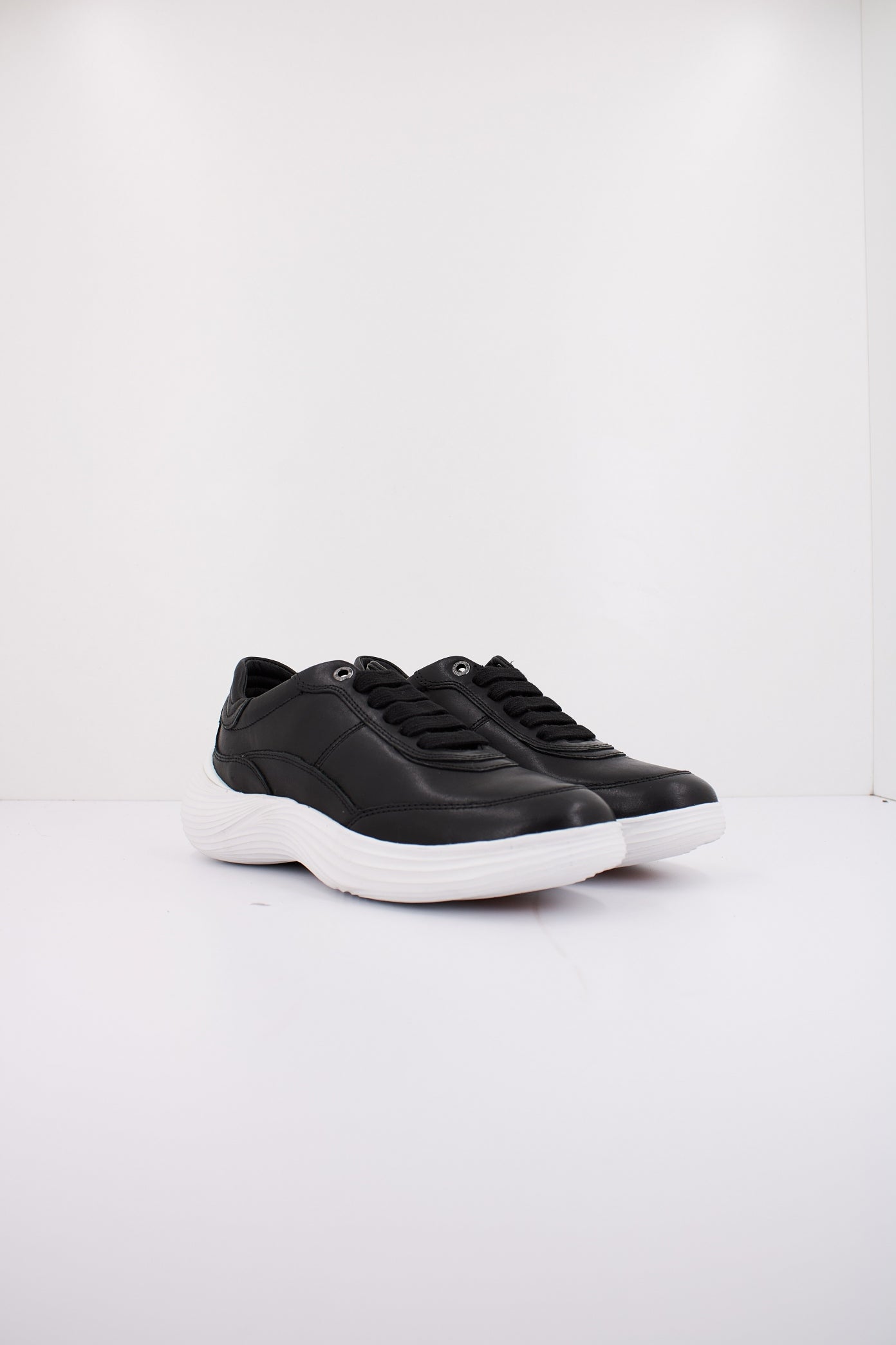 GEOX D FLUCTIS en color NEGRO (2)