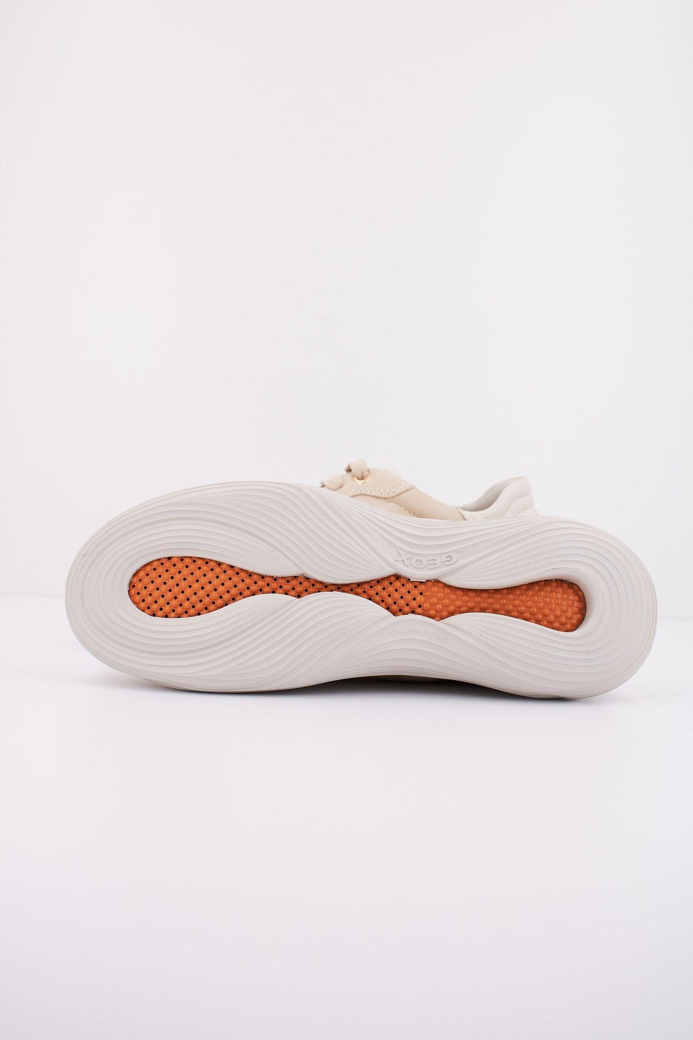 GEOX D FLUCTIS en color BEIS (5)