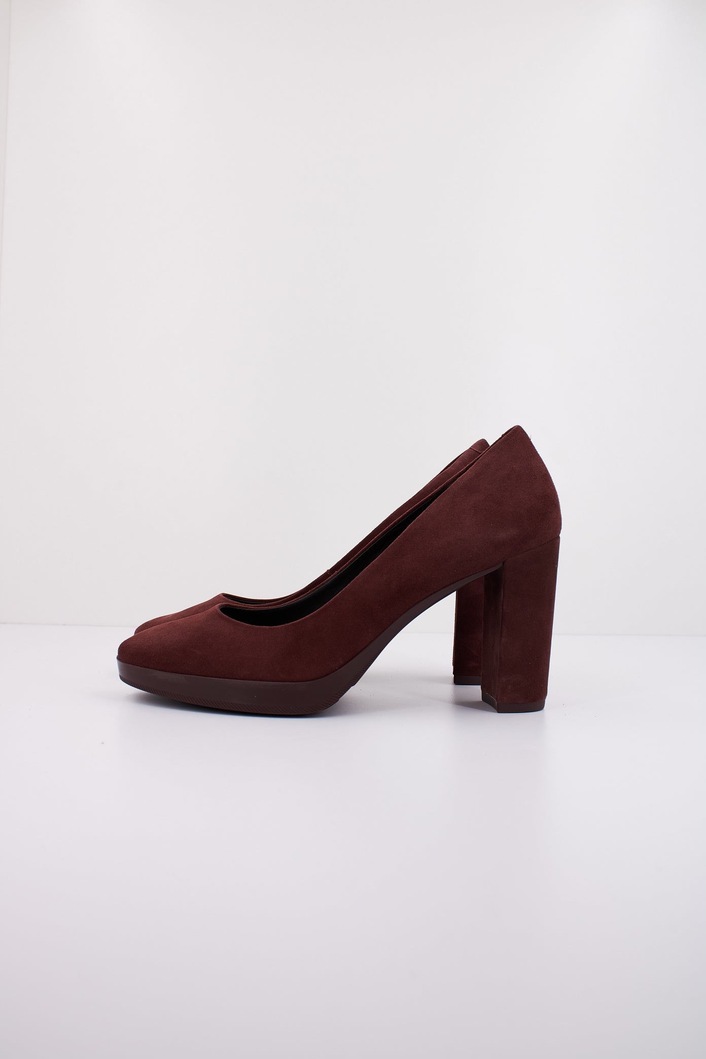 GEOX D WALK PLEASURE en color BURDEOS (1)