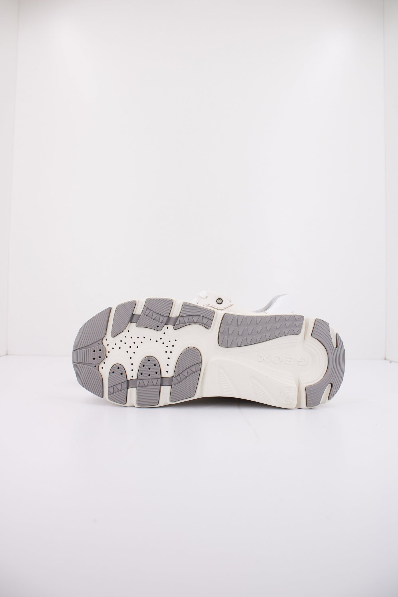 GEOX D DIAMANTA en color BLANCO (5)