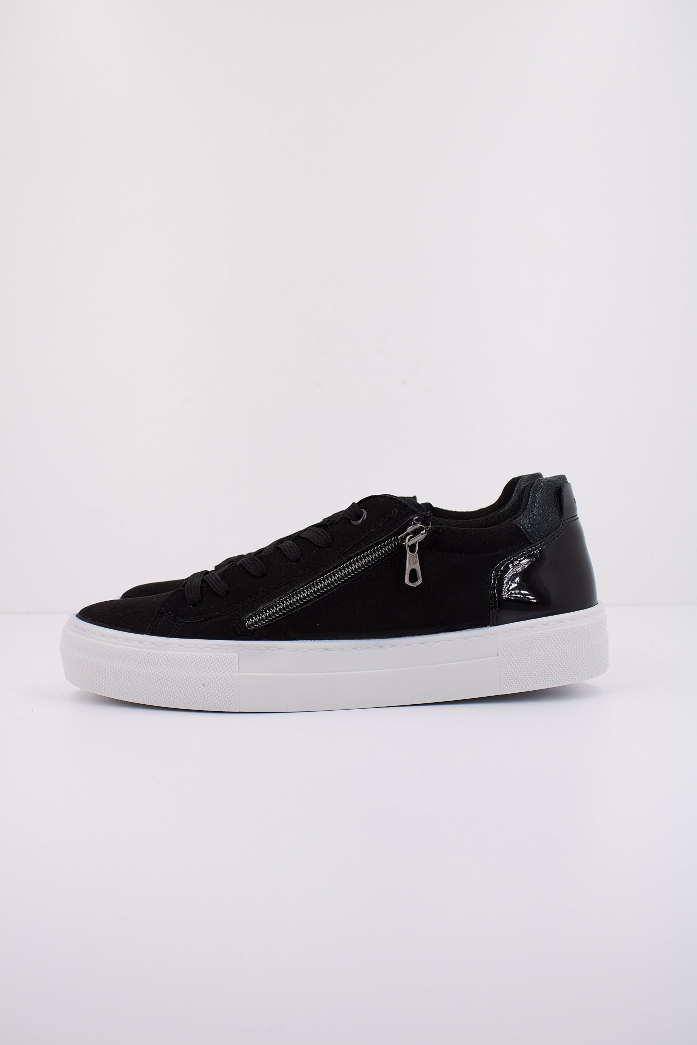 GEOX D CLAUDIN en color NEGRO (1)