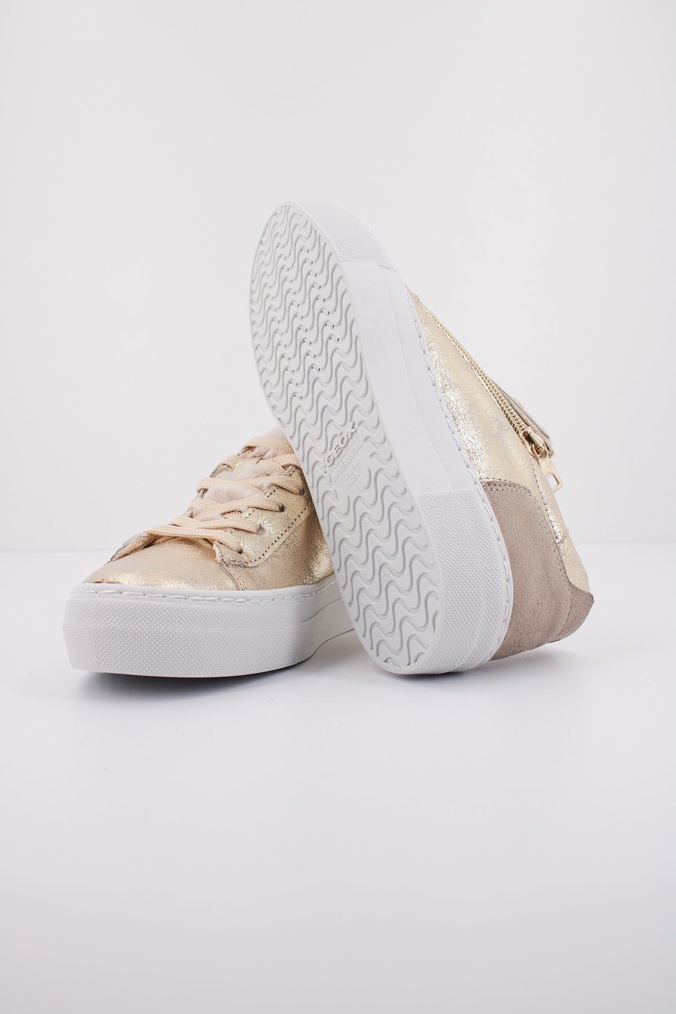 GEOX D CLAUDIN en color ORO (5)