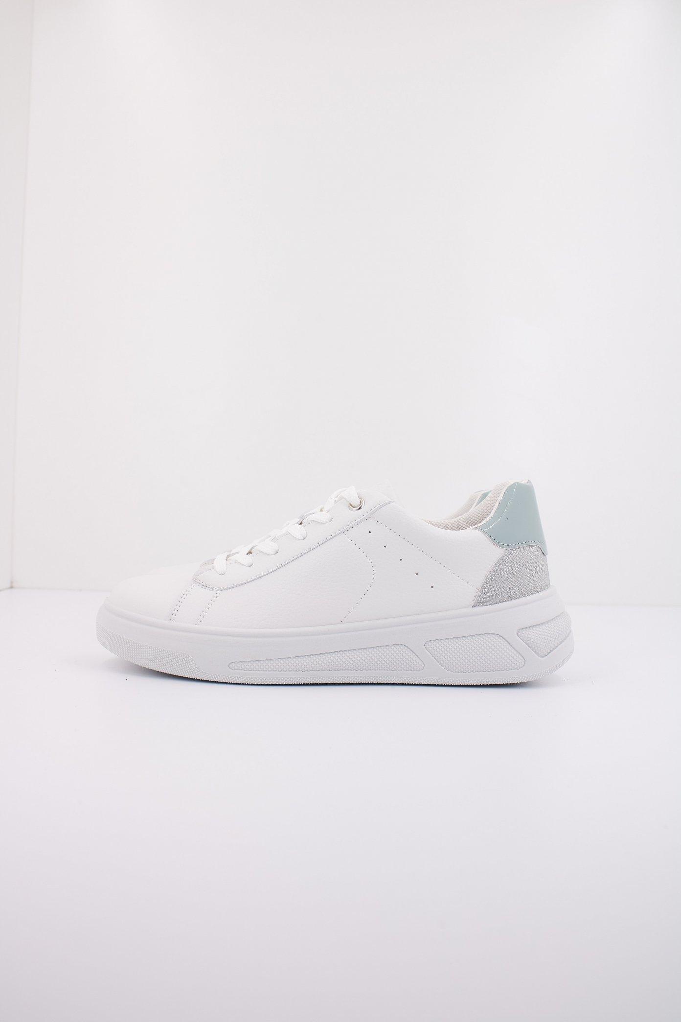 GEOX D LJUBA en color BLANCO (1)