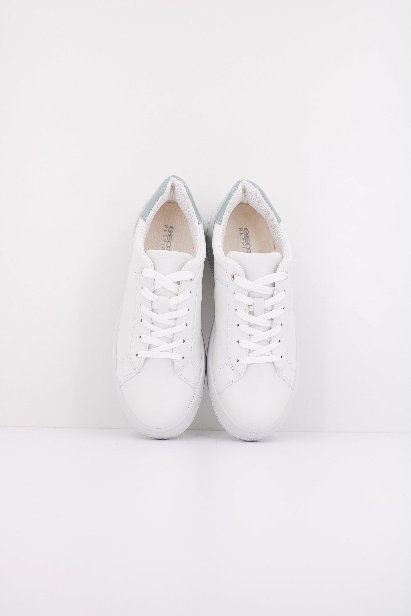GEOX D LJUBA en color BLANCO (3)