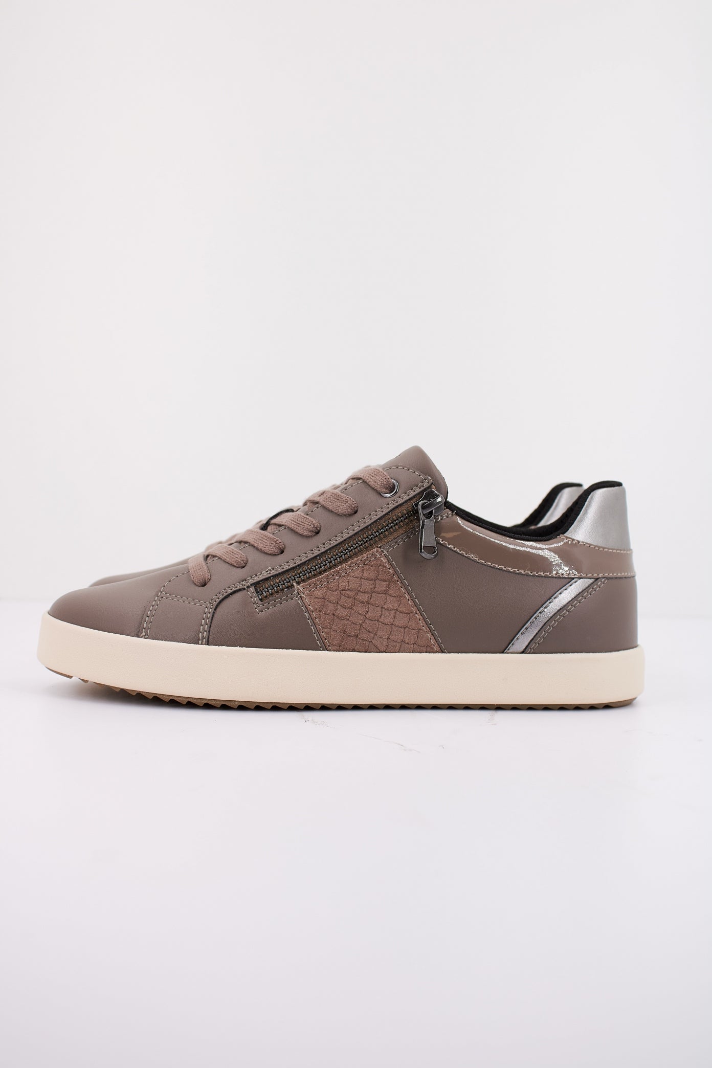 GEOX D BLOMIEE en color MARRON (1)