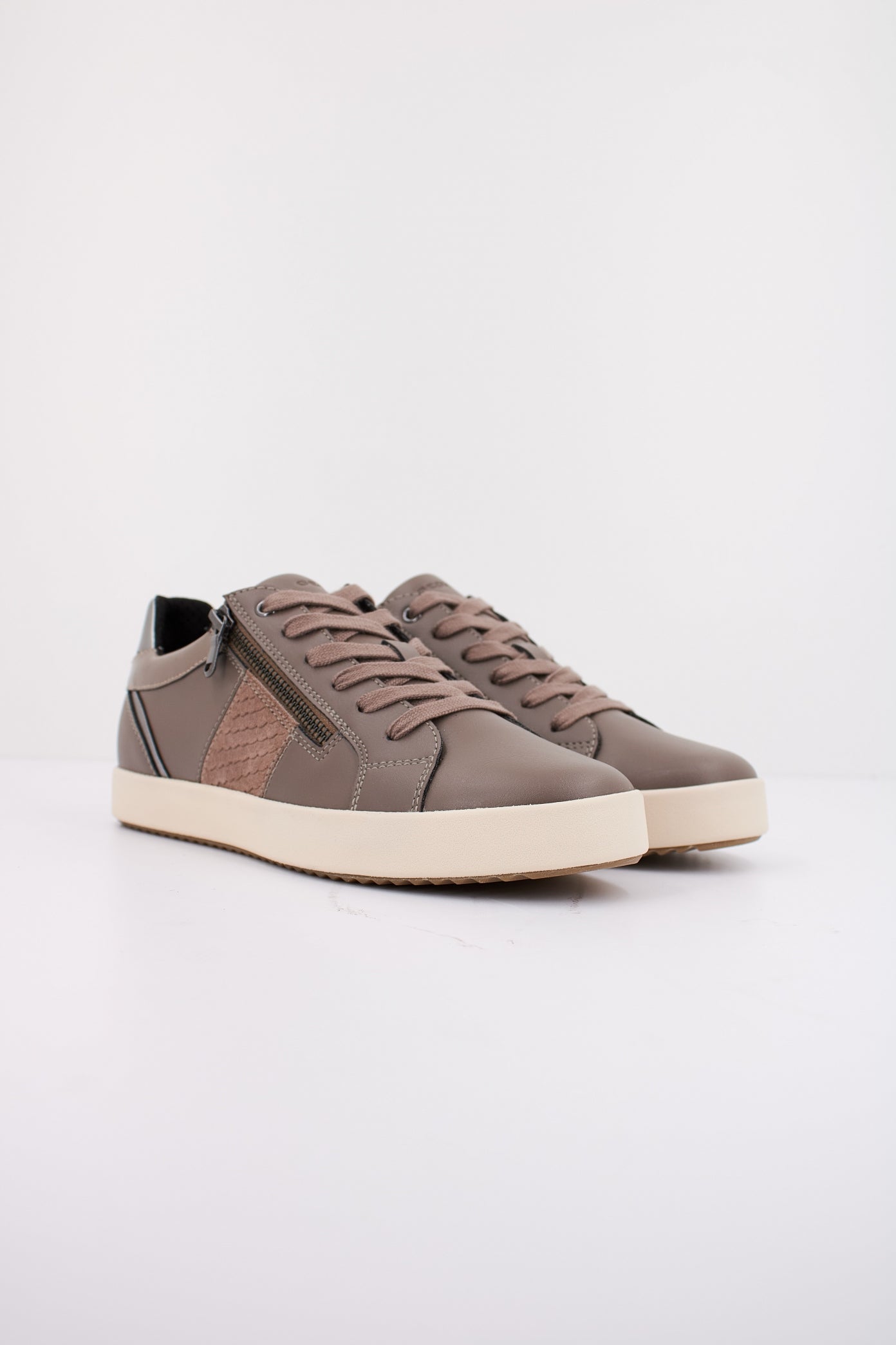 GEOX D BLOMIEE en color MARRON (2)