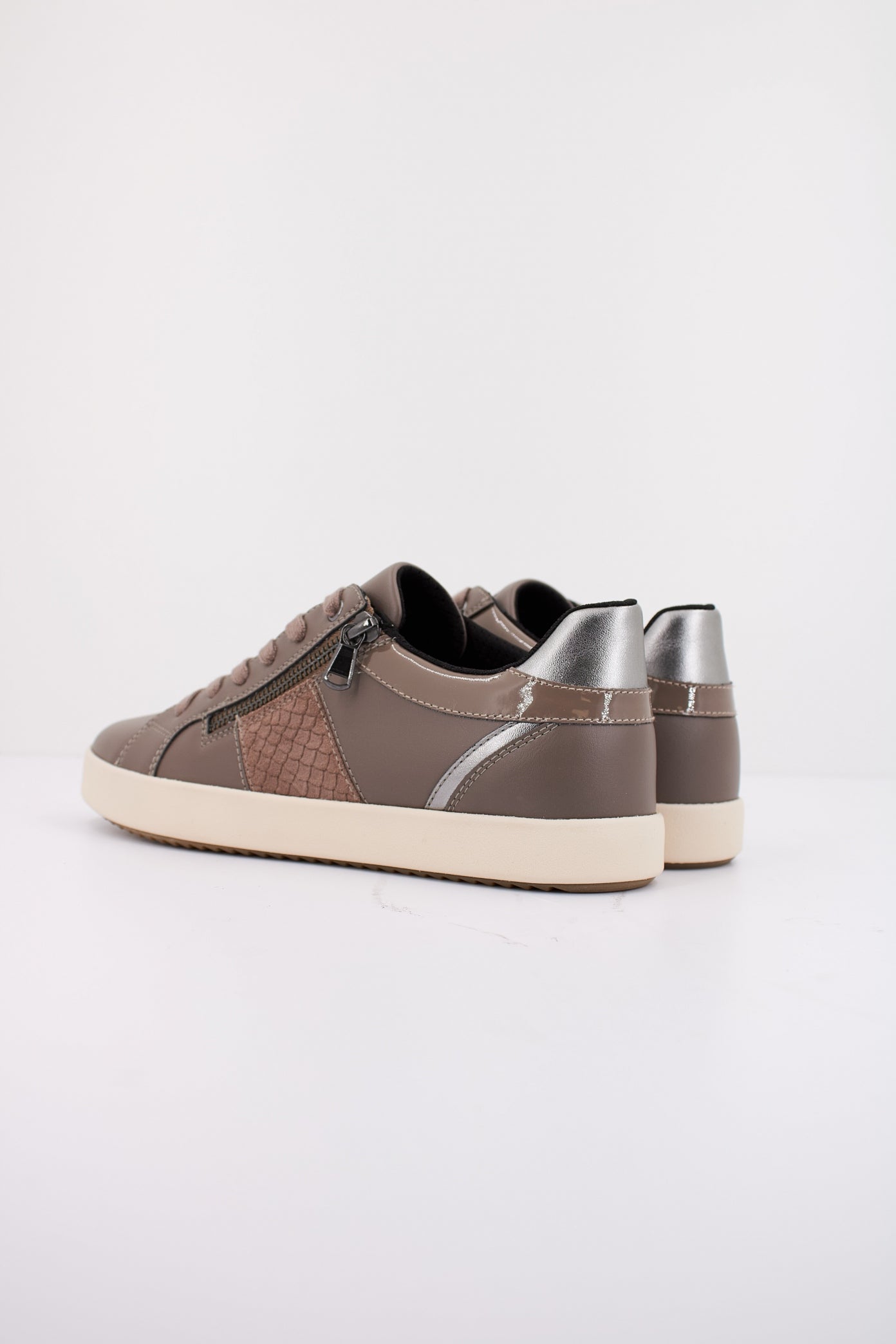 GEOX D BLOMIEE en color MARRON (4)