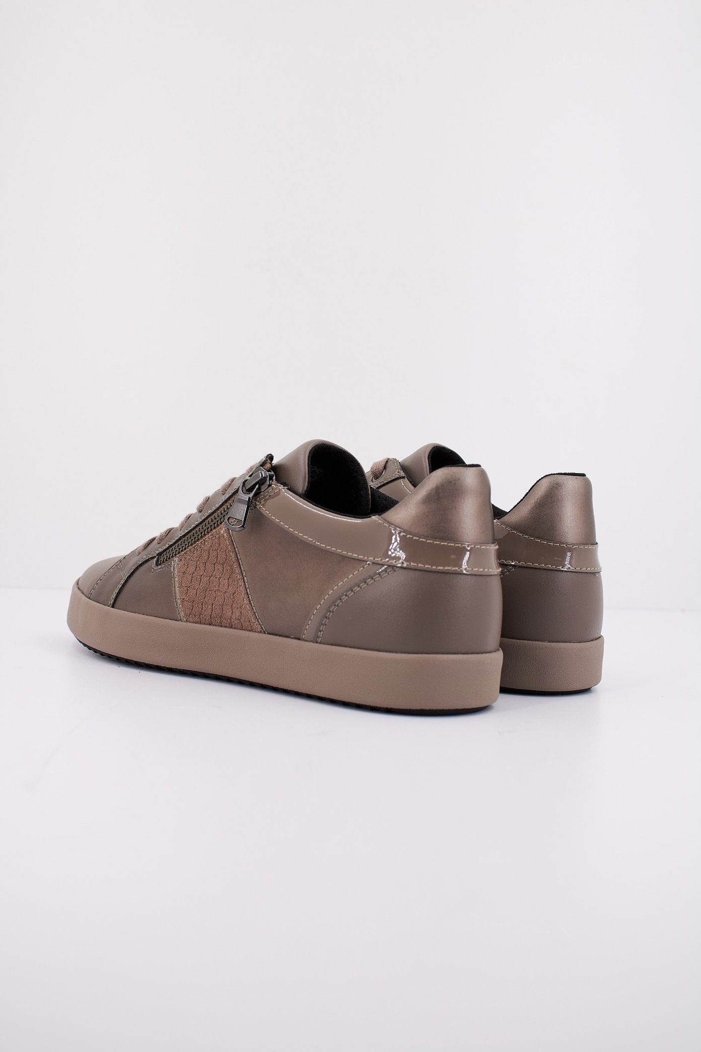 GEOX D BLOMIEE en color MARRON (4)