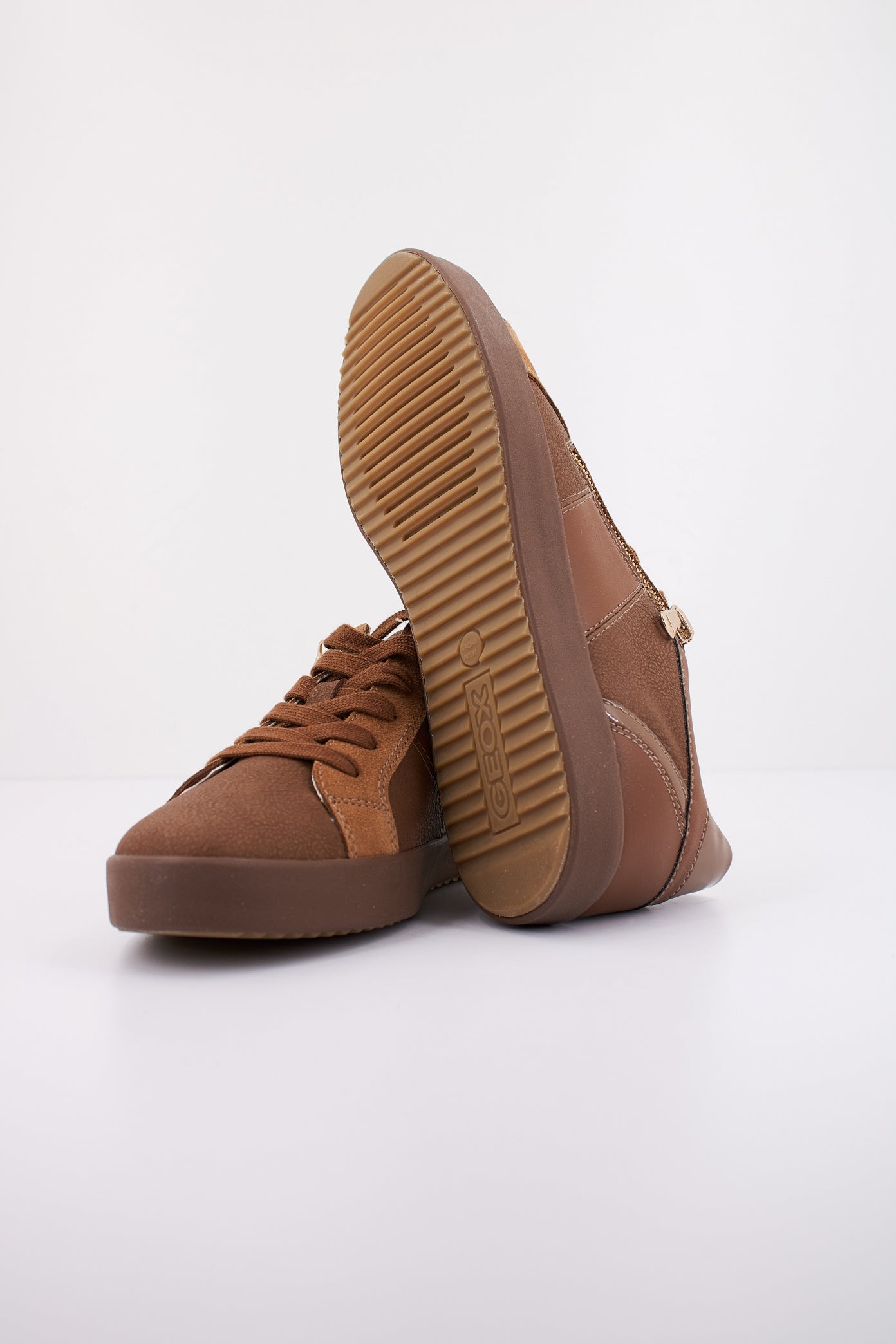 GEOX D BLOMIEE en color MARRON (5)