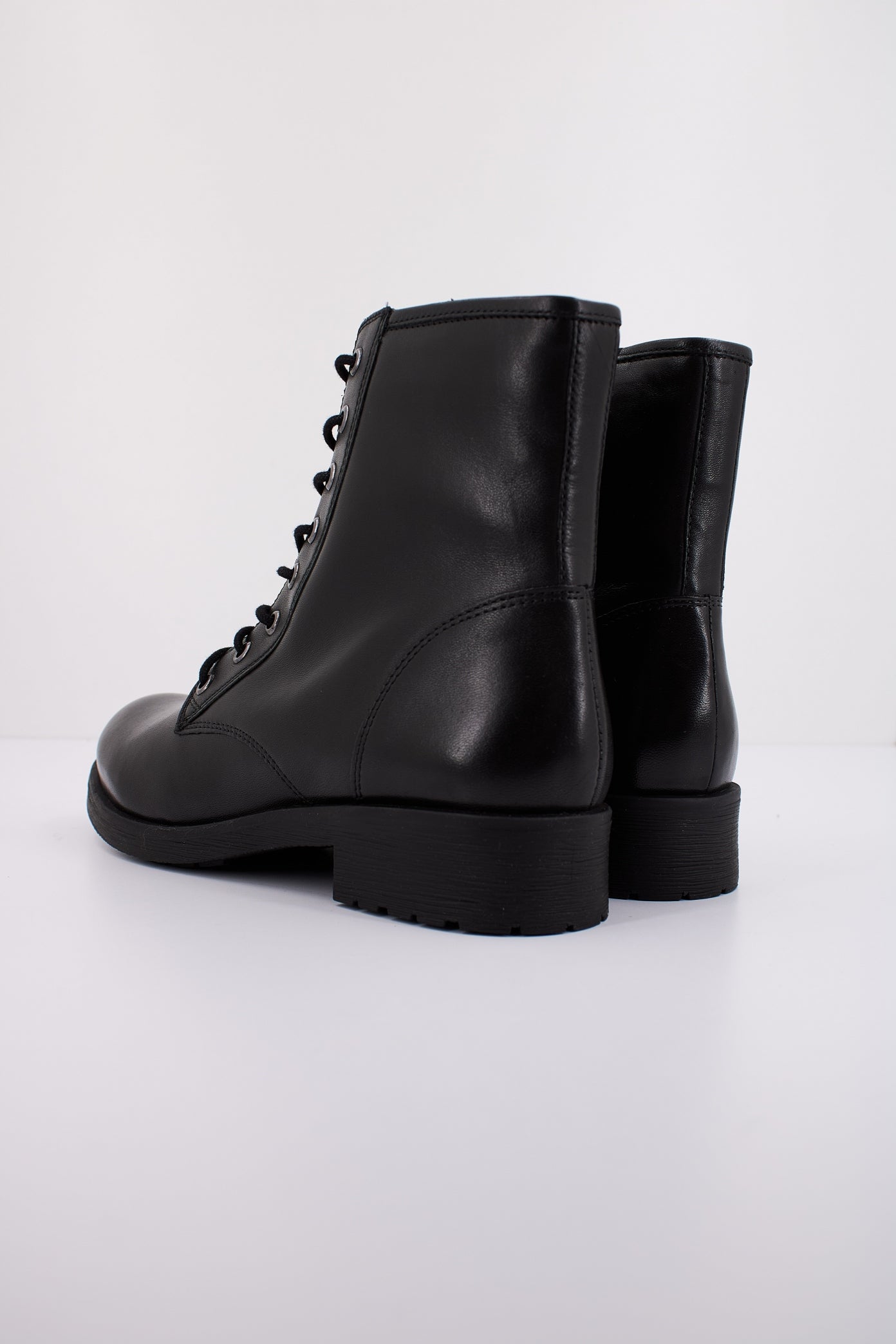 GEOX D RAWELLE en color NEGRO (4)