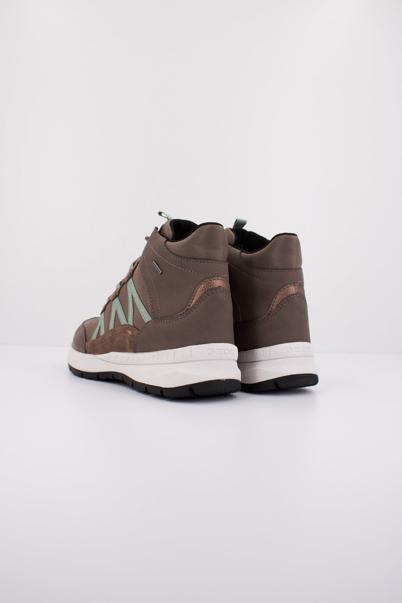 GEOX D BRAIES B ABX en color MARRON (4)