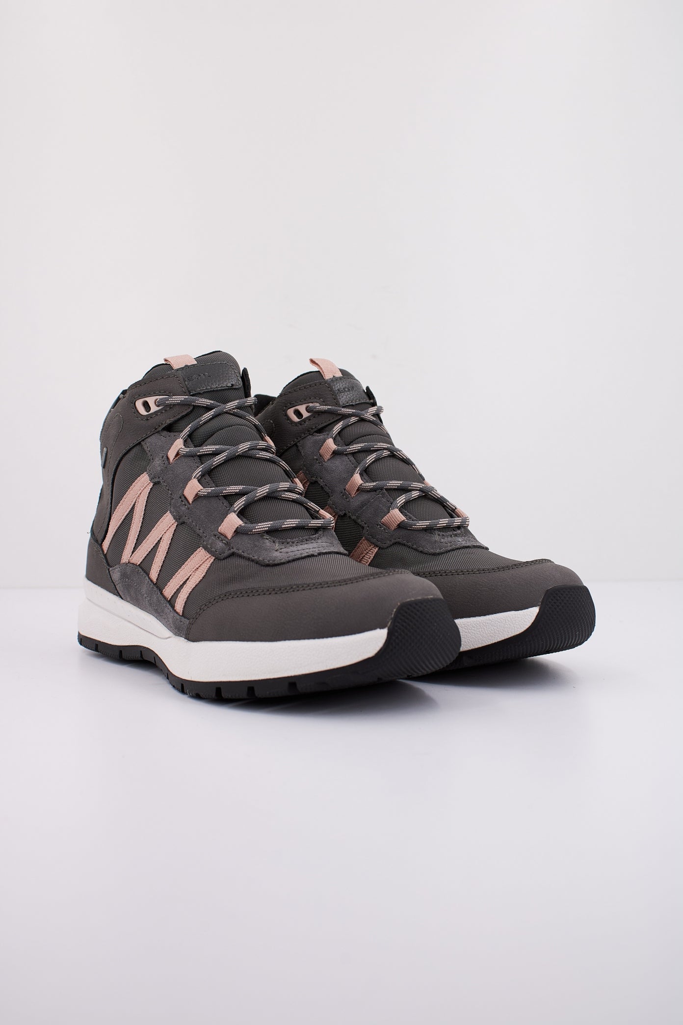 GEOX D BRAIES B ABX en color GRIS (2)