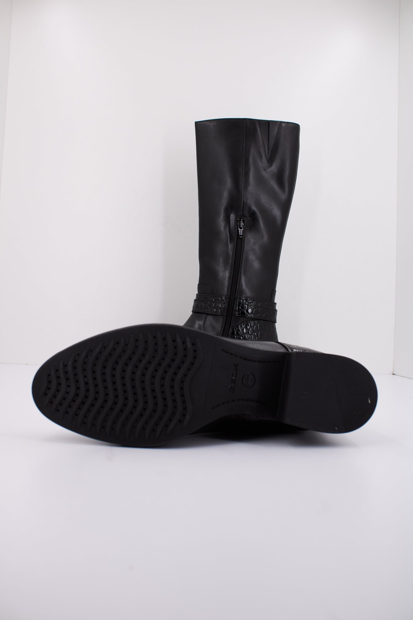 GEOX D FELICITY en color NEGRO (5)