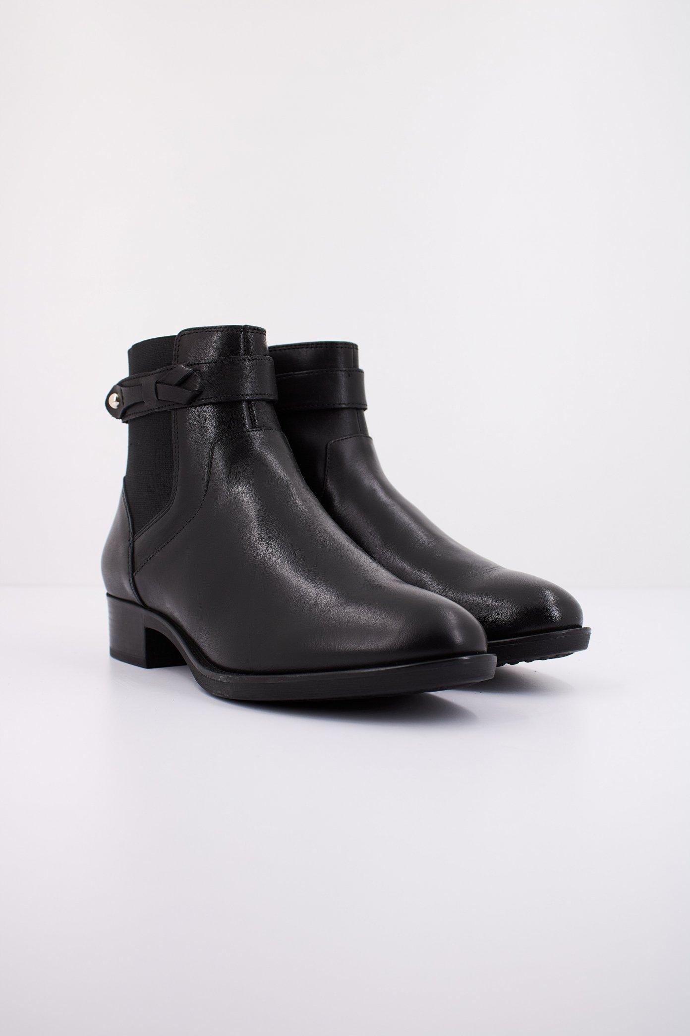 GEOX D FELICITY en color NEGRO (2)