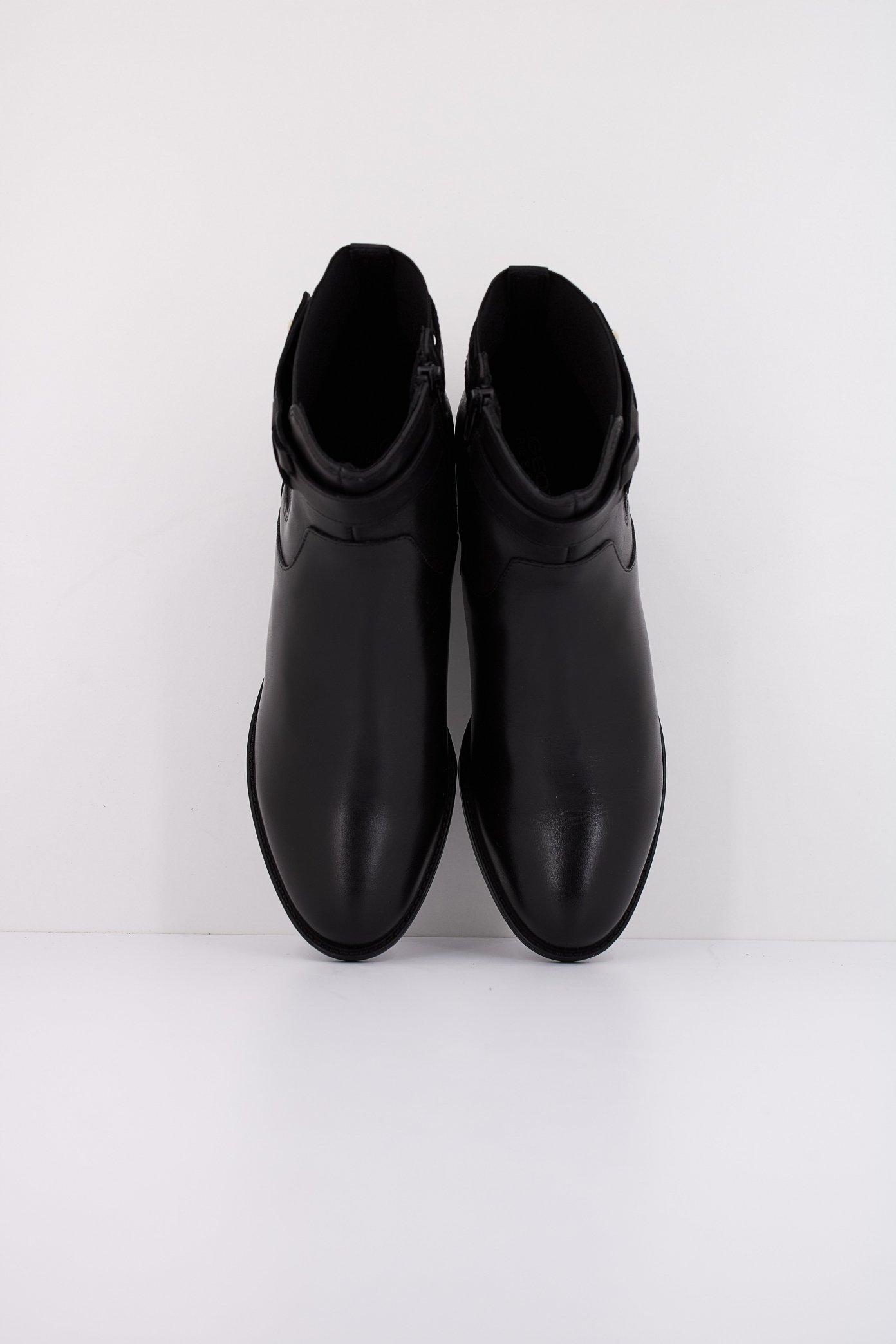 GEOX D FELICITY en color NEGRO (3)