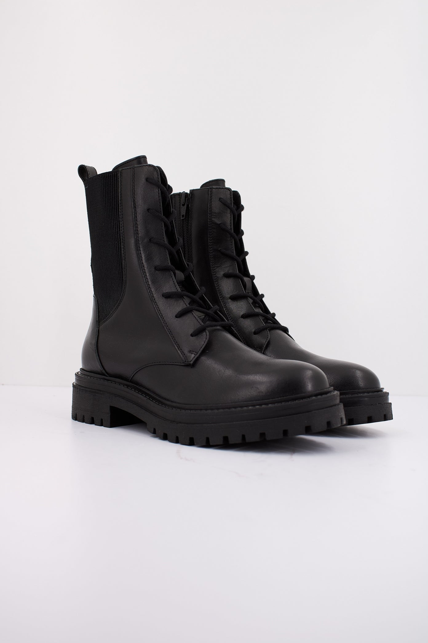 GEOX D IRIDEA en color NEGRO (2)
