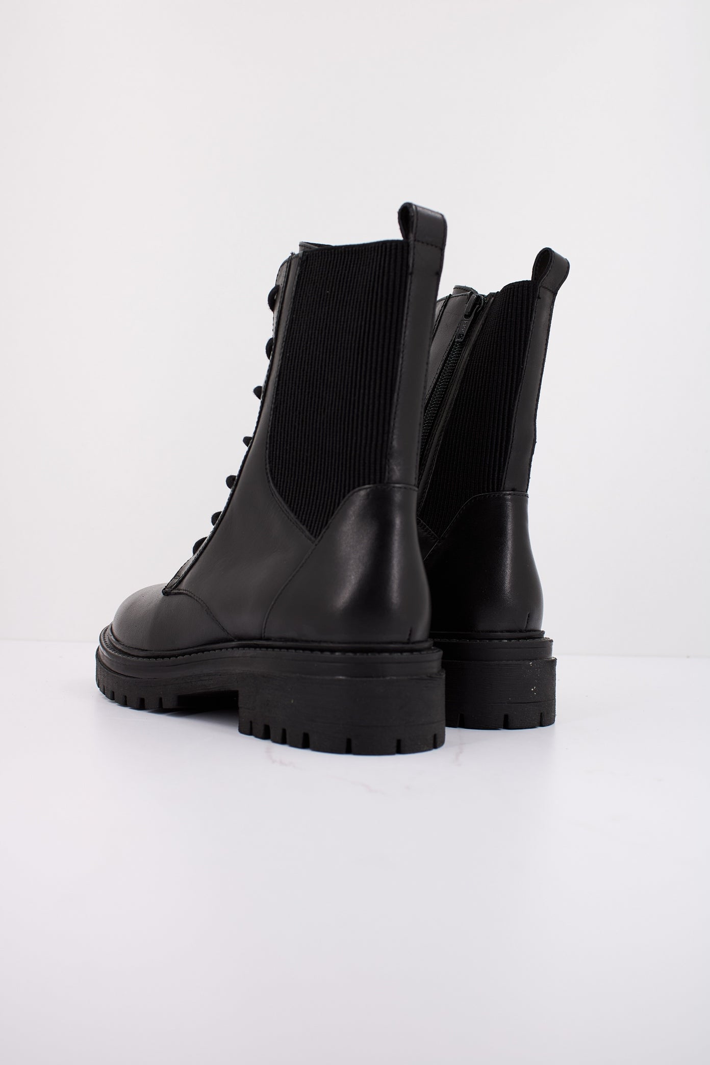 GEOX D IRIDEA en color NEGRO (4)