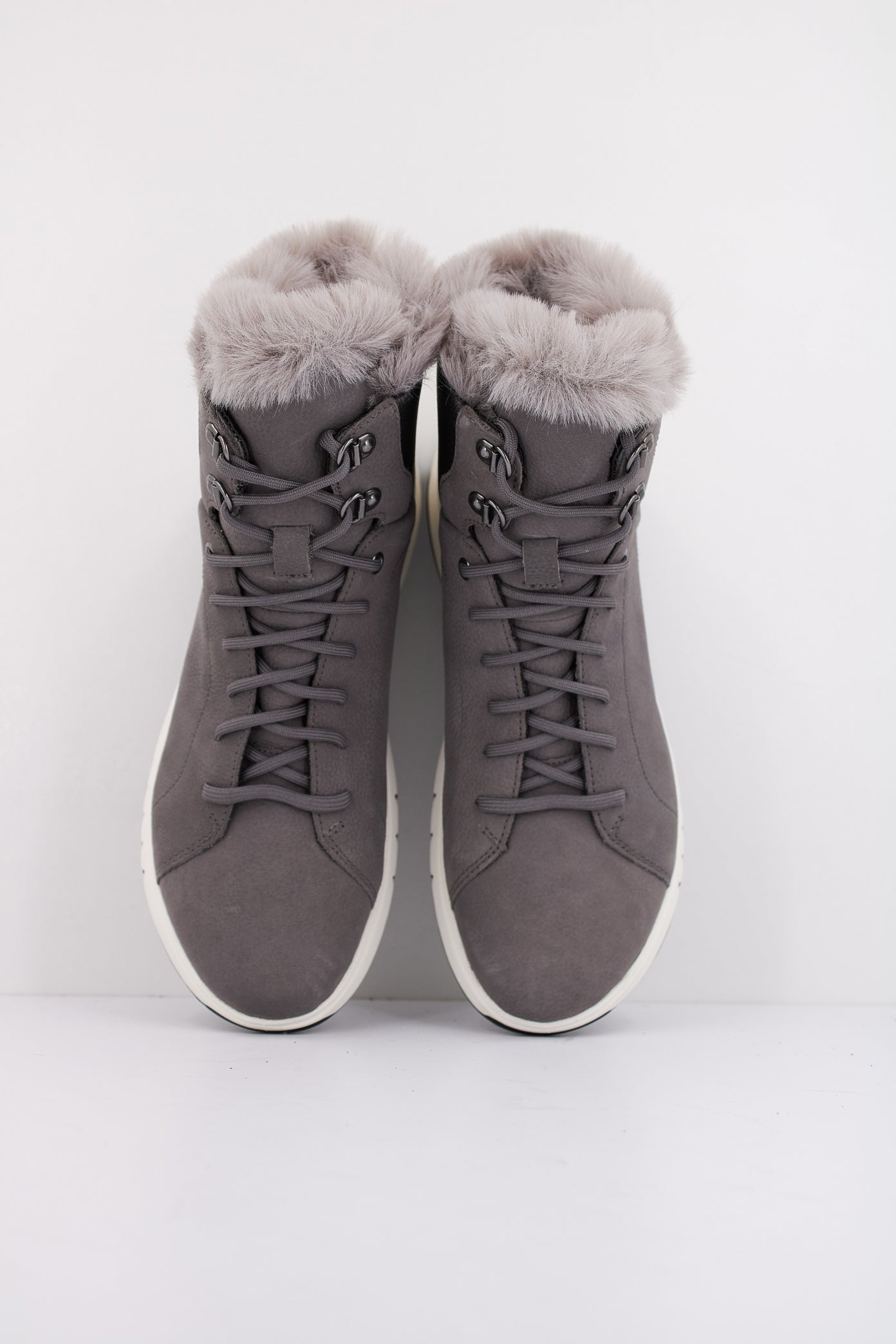 GEOX D AERANTIS X B ABX en color GRIS (3)