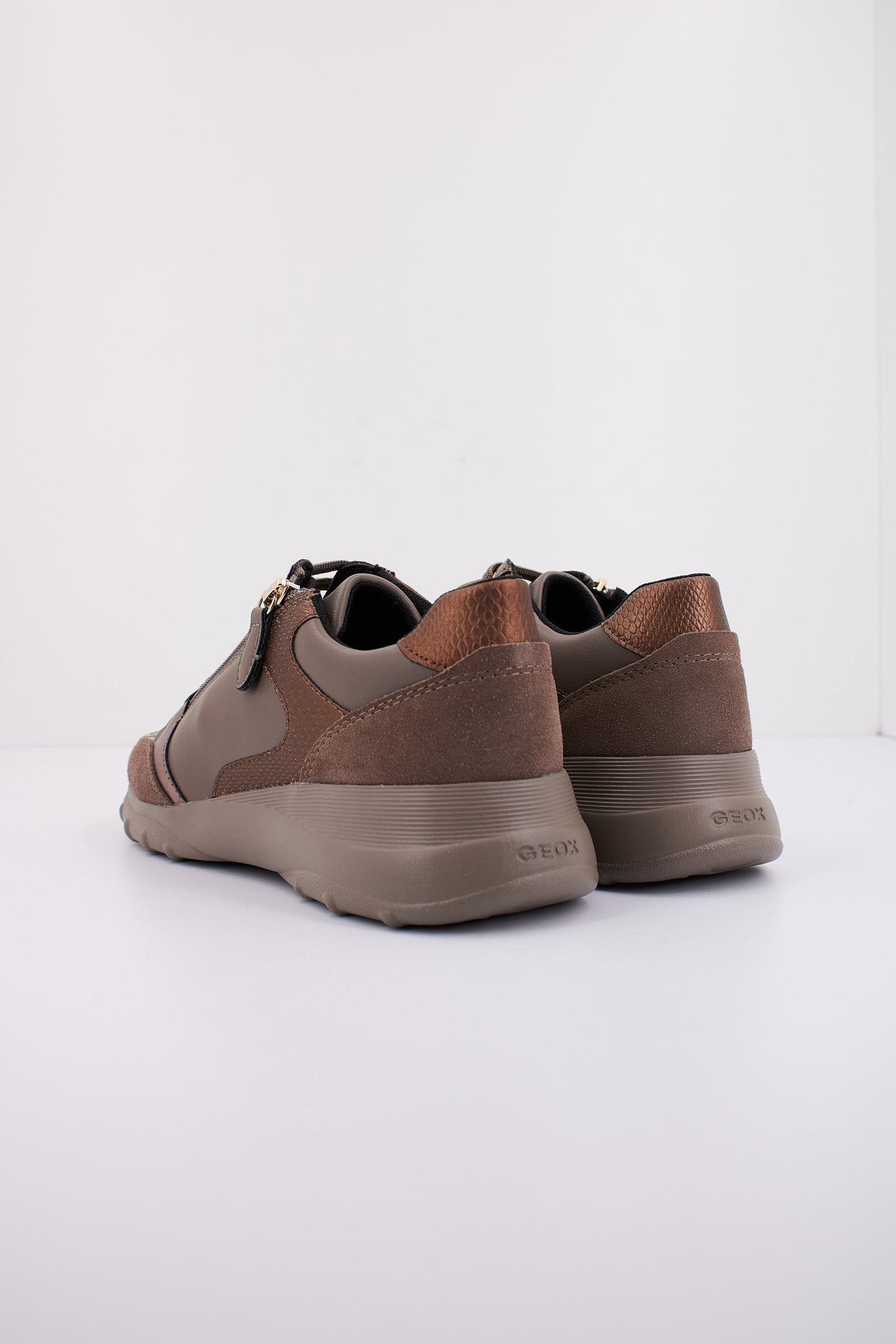 GEOX D ALLENIEE en color MARRON (4)