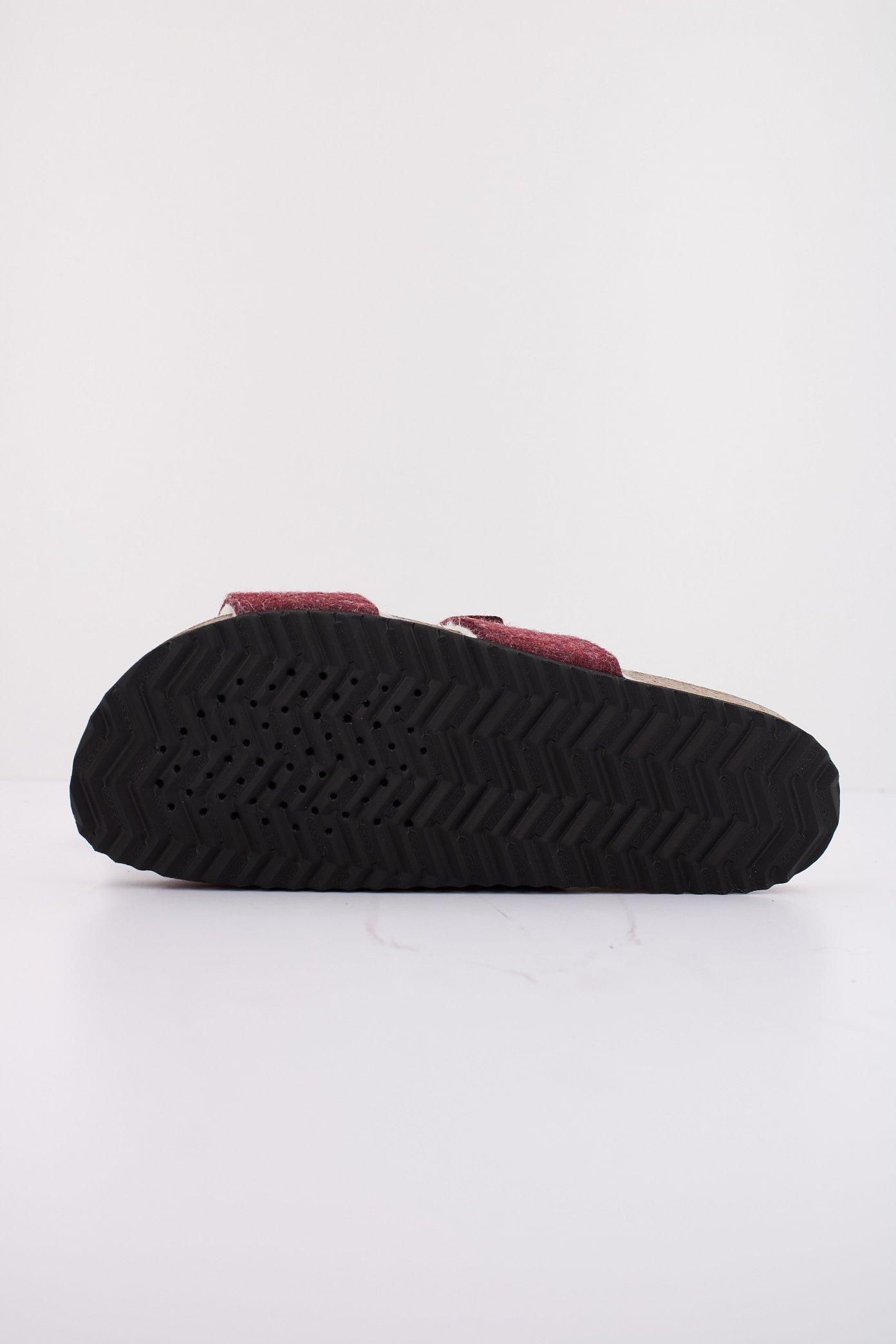 GEOX D BRIONIA en color BURDEOS (5)