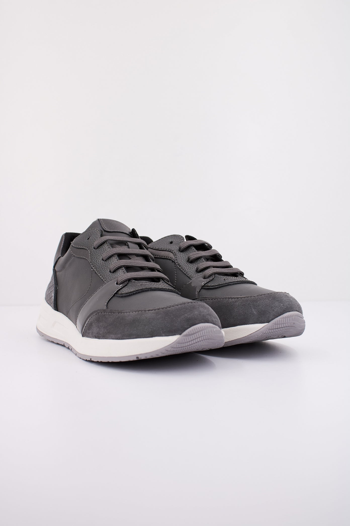 GEOX D BULMYA en color GRIS (2)