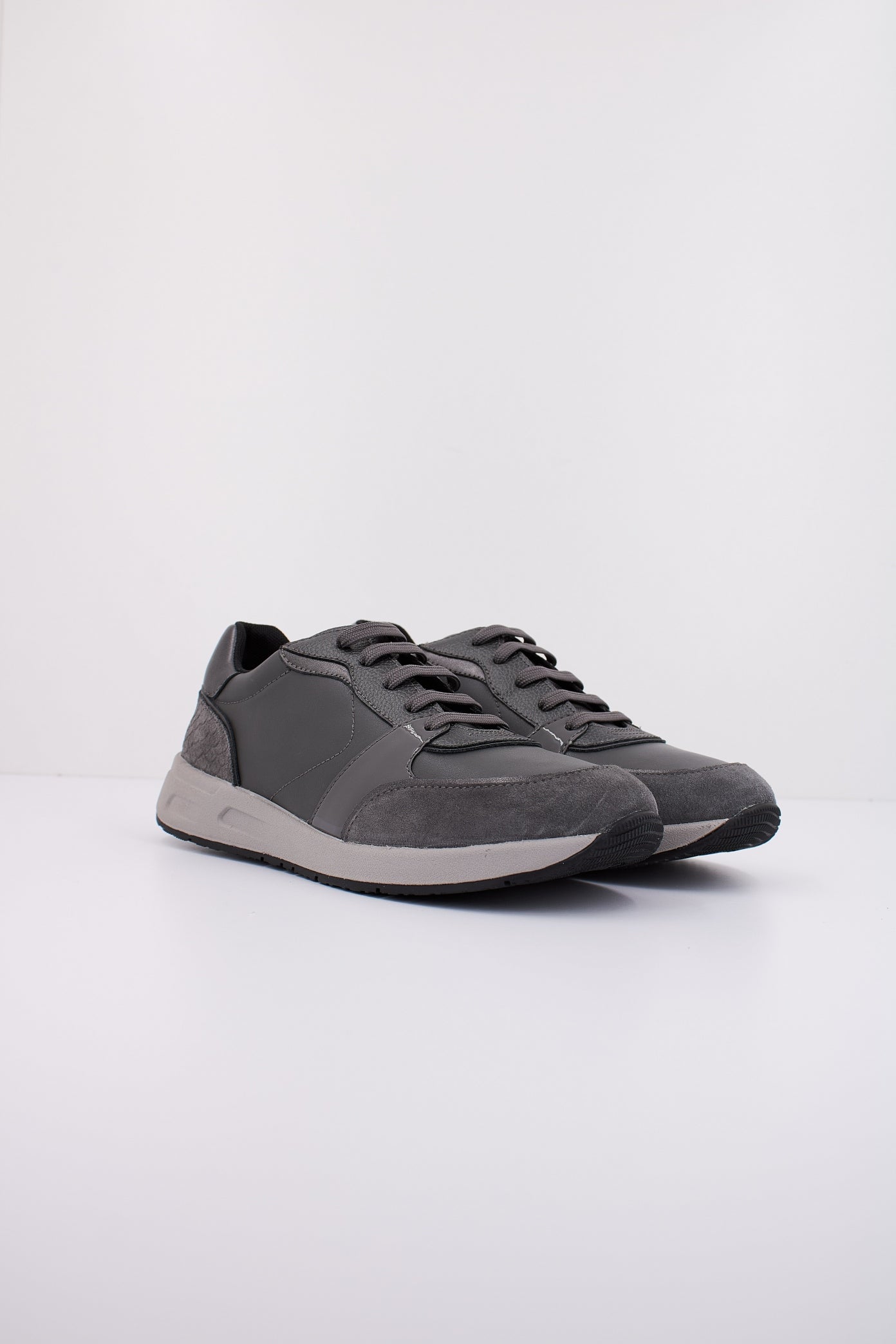 GEOX D BULMYA en color GRIS (2)