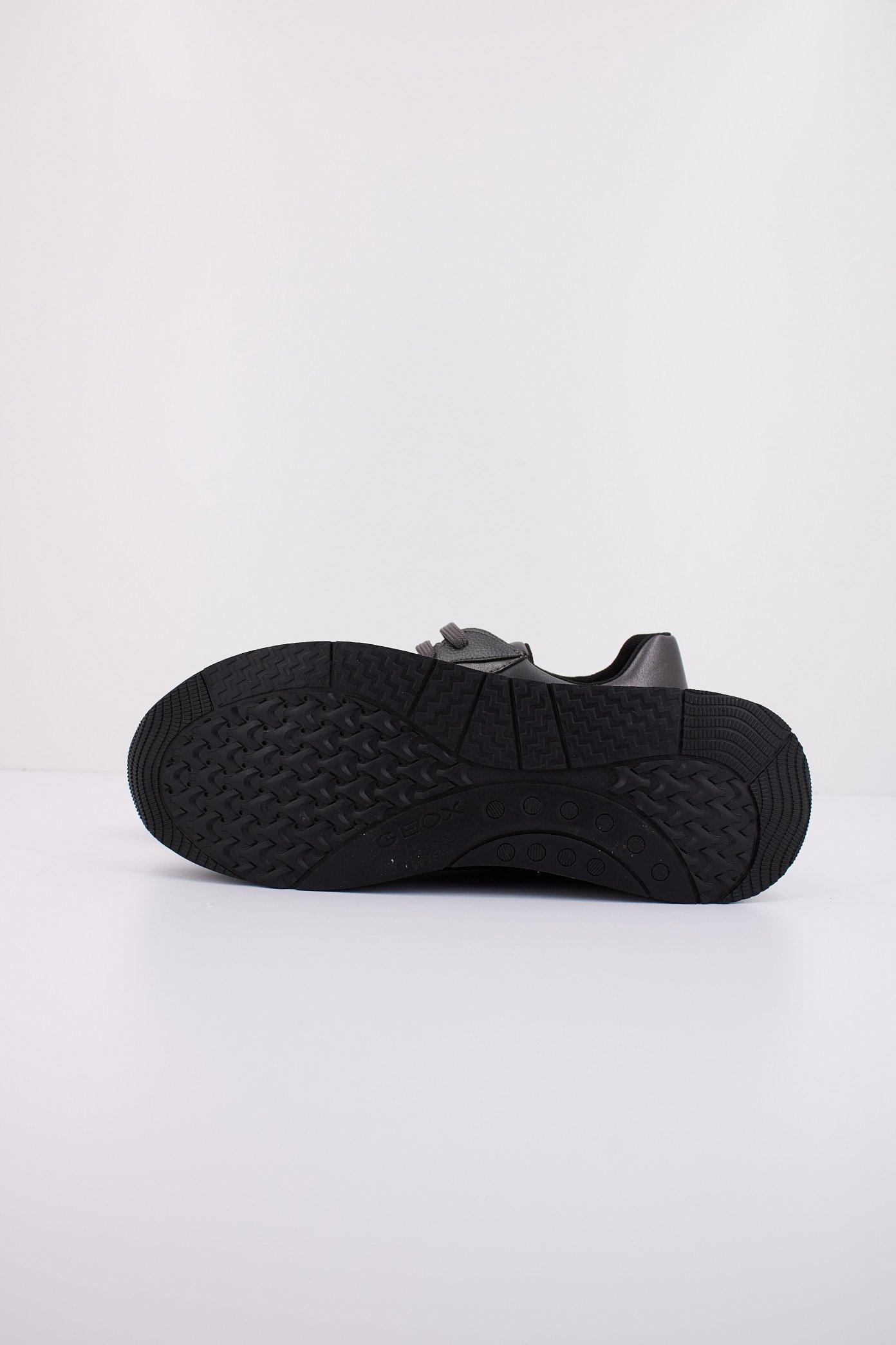GEOX D BULMYA en color GRIS (5)