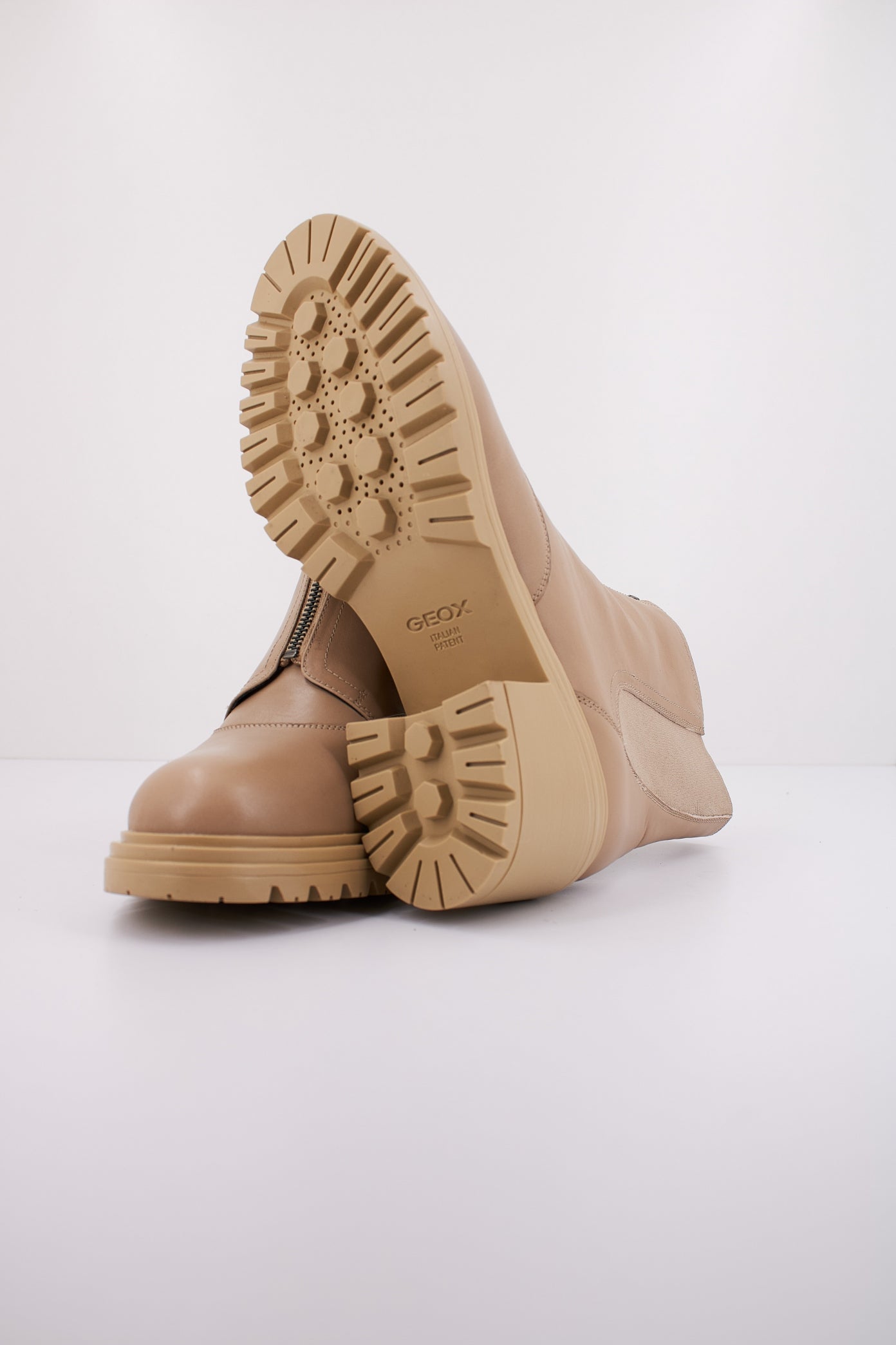 GEOX en color BEIS (5)