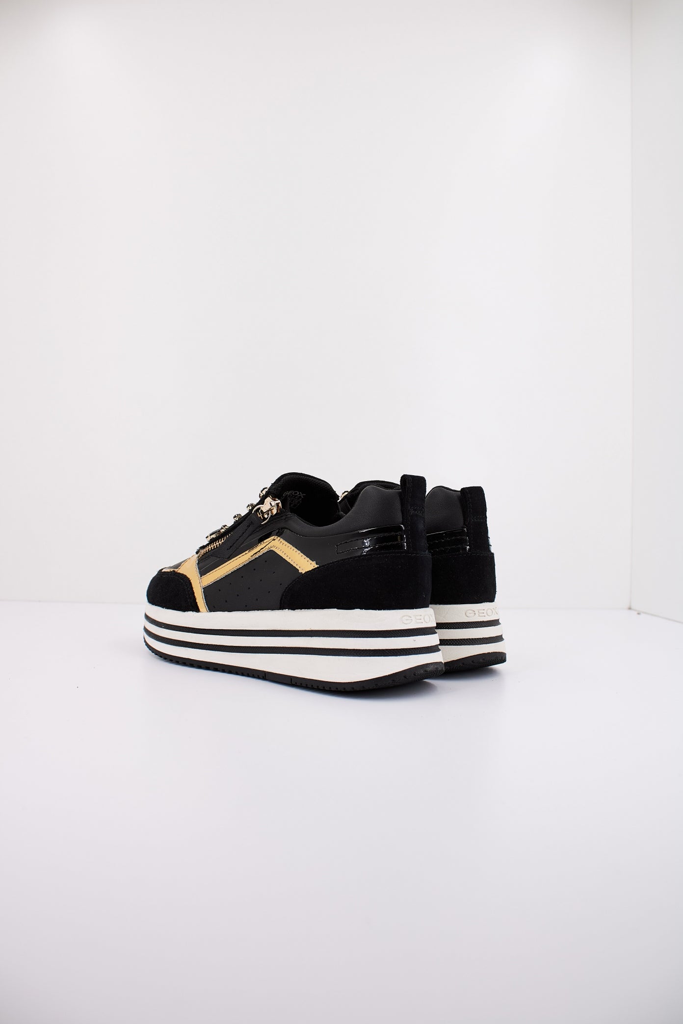 GEOX D KENCY en color NEGRO (4)