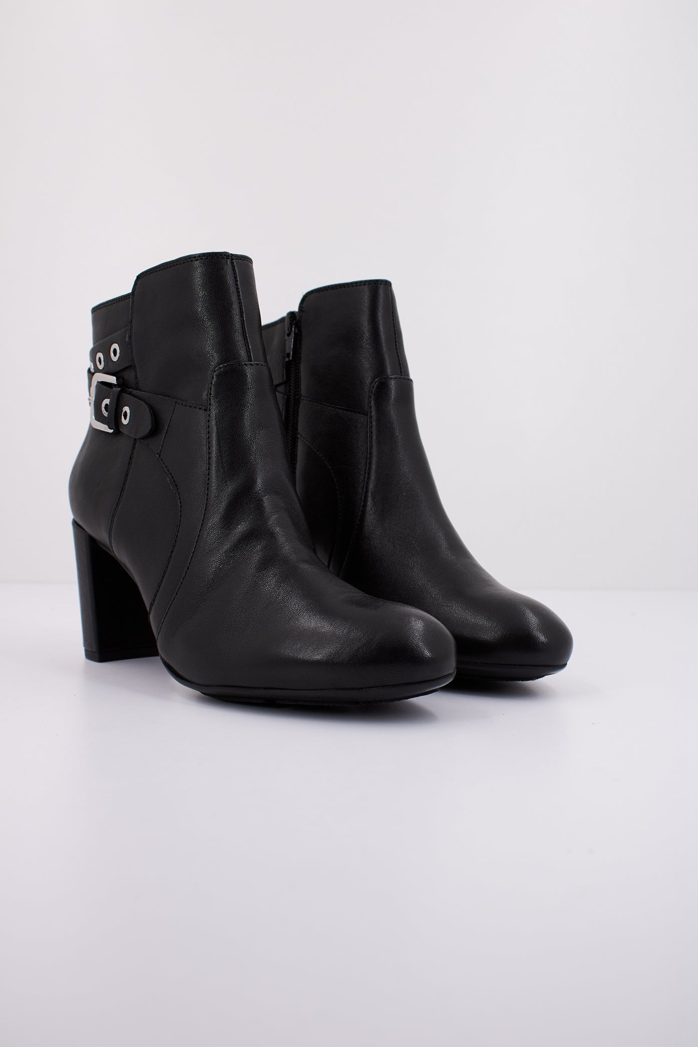 GEOX D LOISIA en color NEGRO (2)