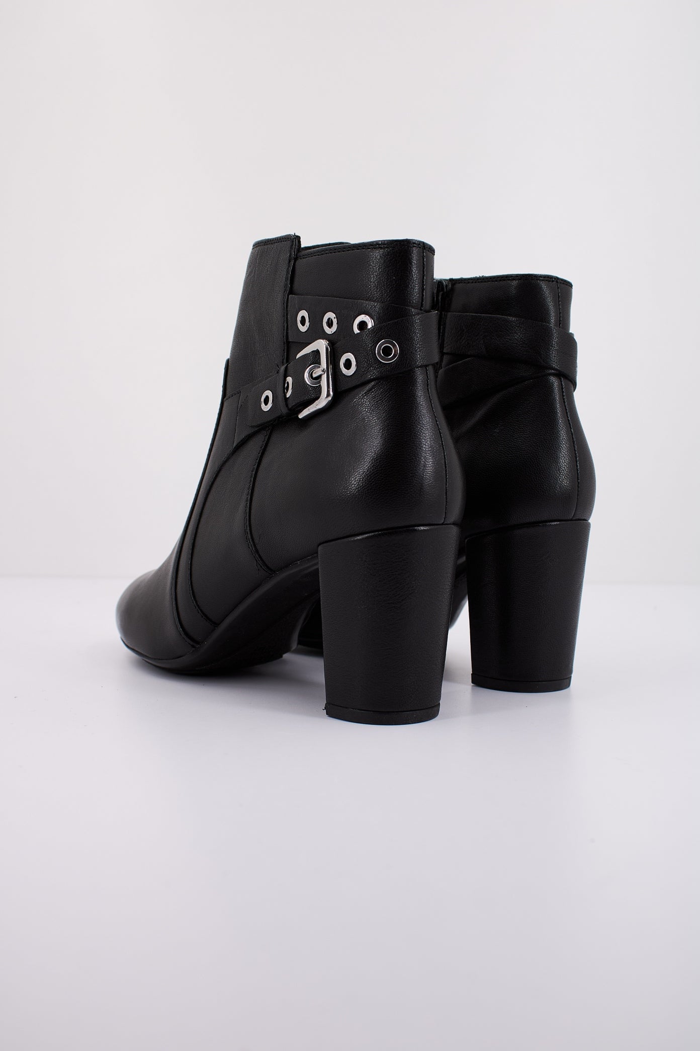 GEOX D LOISIA en color NEGRO (4)