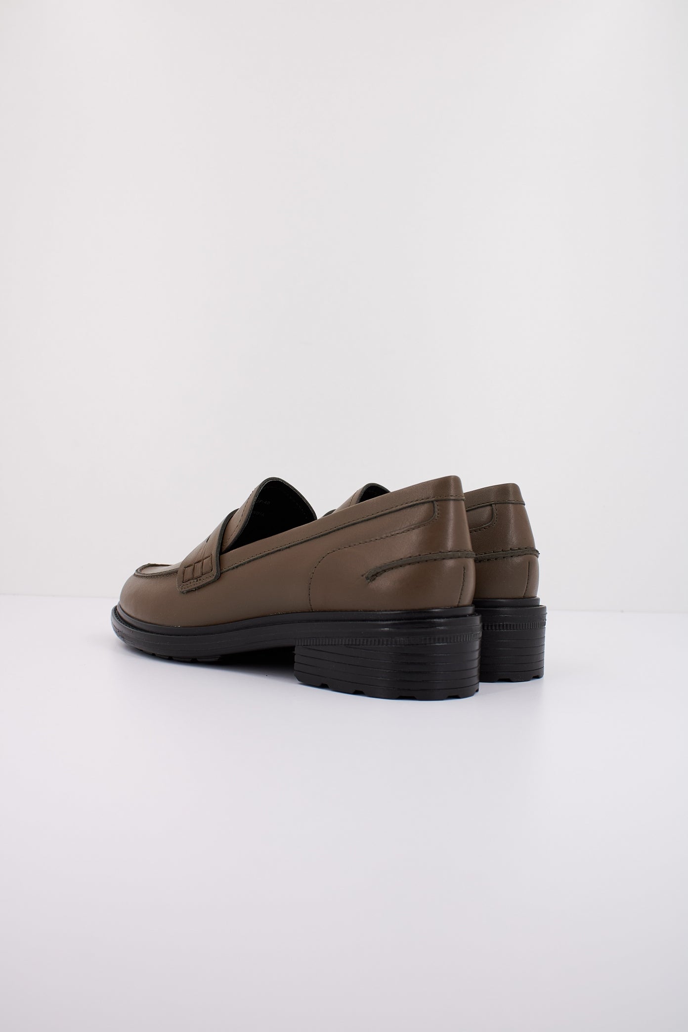 GEOX D WALK PLEASURE en color VERDE (4)
