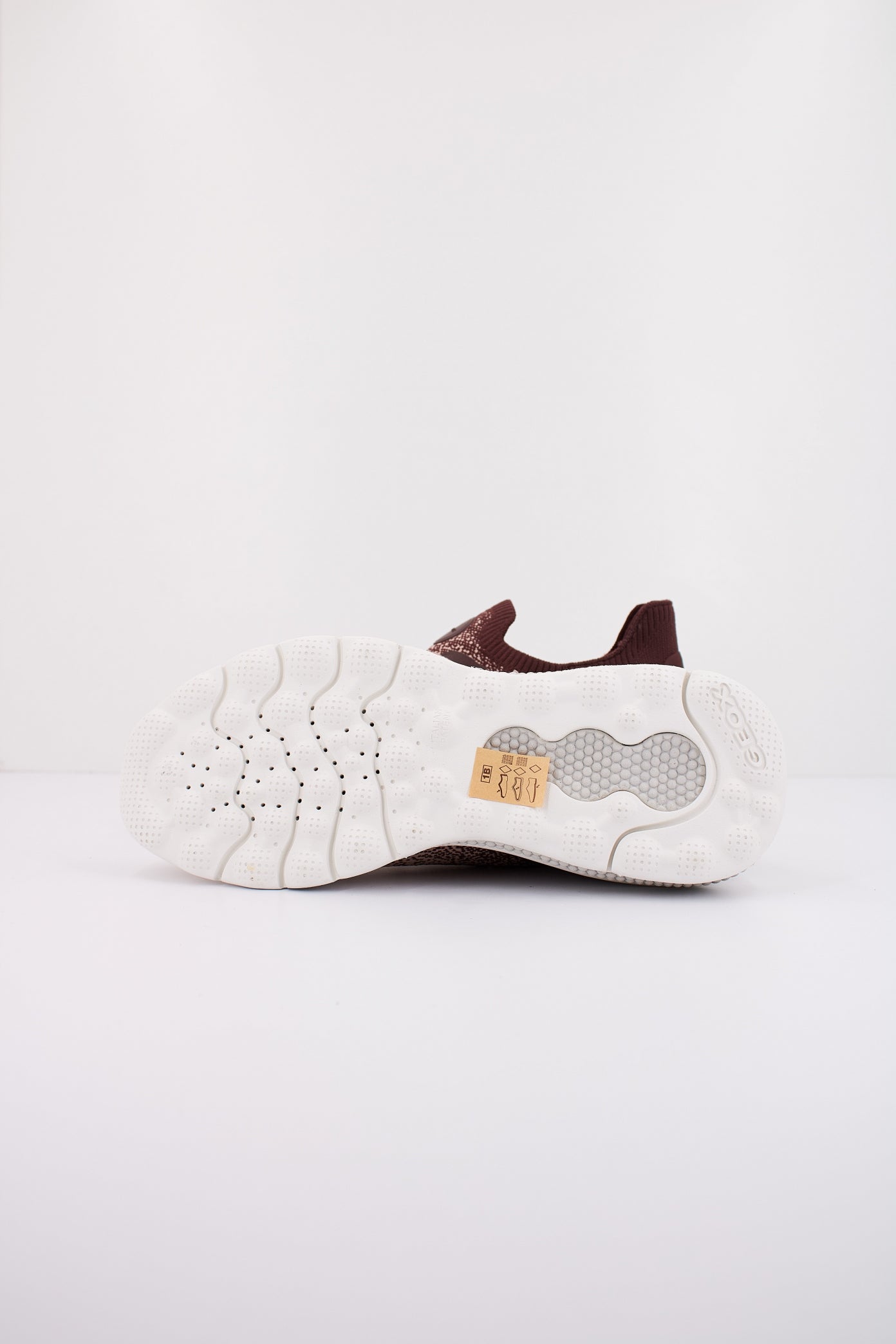 GEOX D SPHERICA ACTIF en color BURDEOS (5)