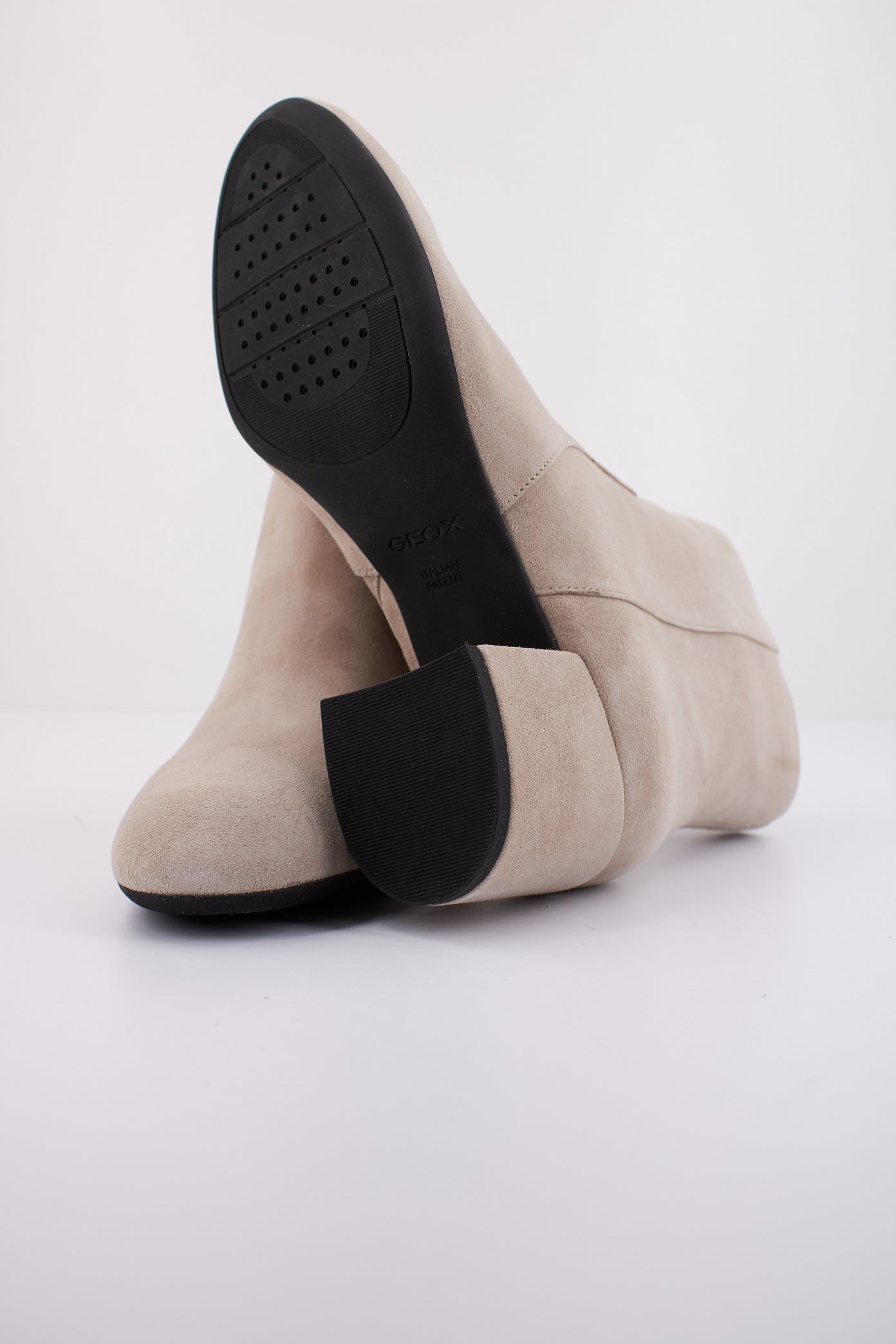 GEOX D ELEANA en color GRIS (5)