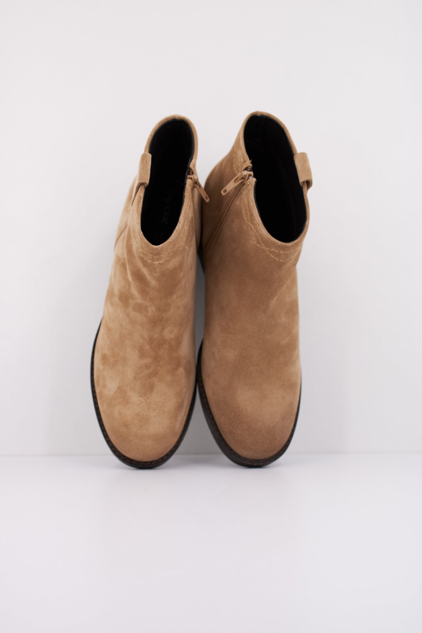 GEOX D LARYSSE en color MARRON CLARO (3)