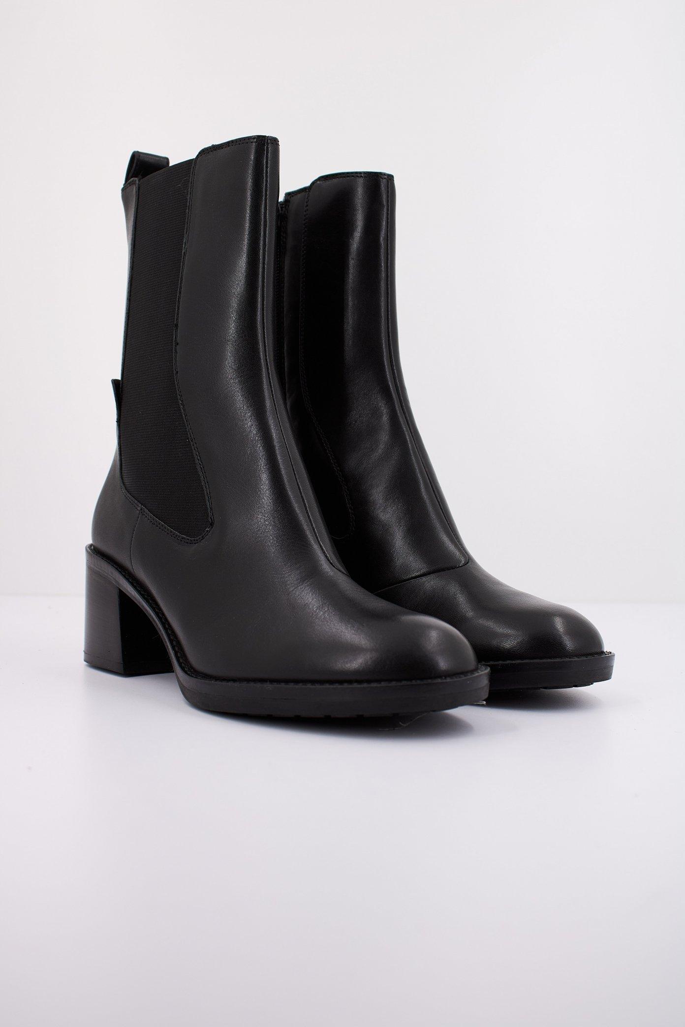 GEOX D GIULILA en color NEGRO (2)