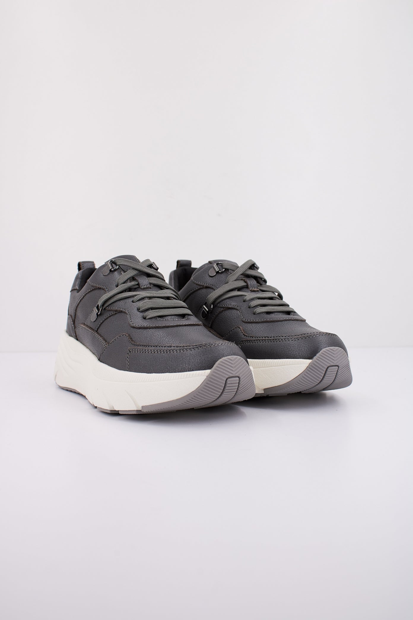 GEOX en color GRIS (2)