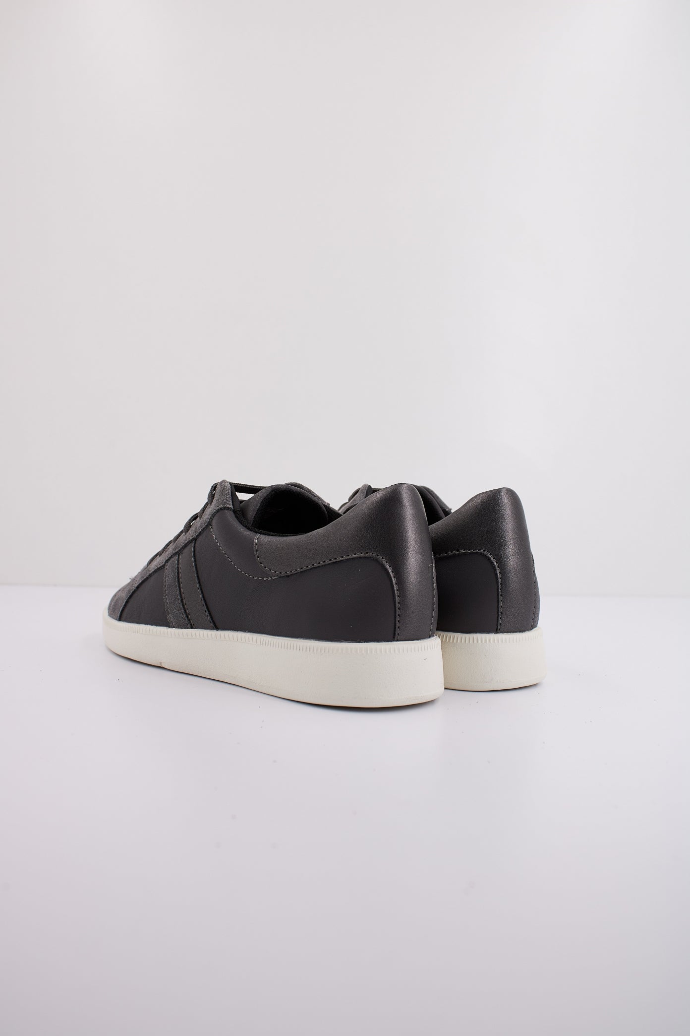 GEOX D MELEDA en color GRIS (4)