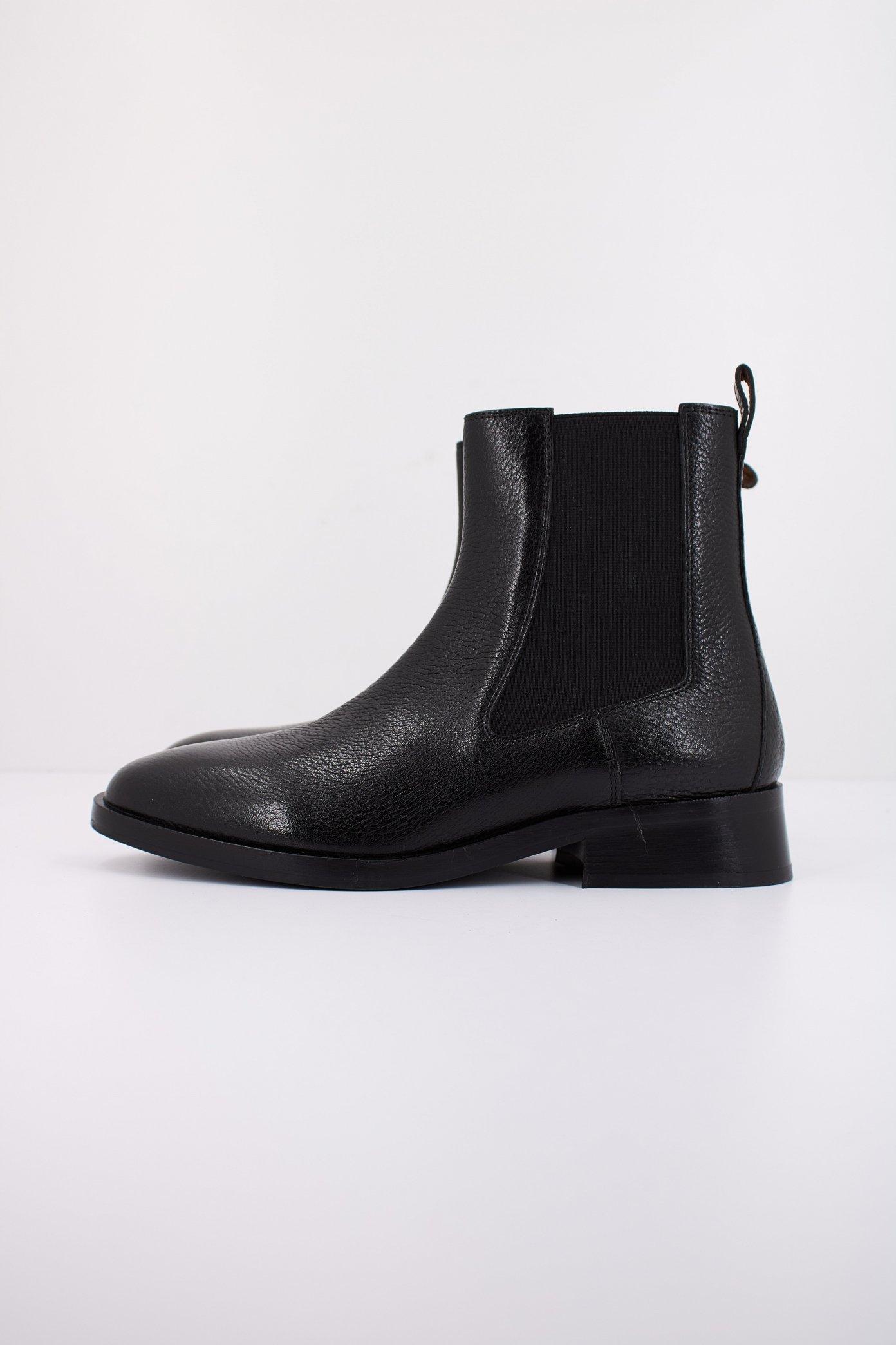GEOX D TORMALINA en color NEGRO (1)