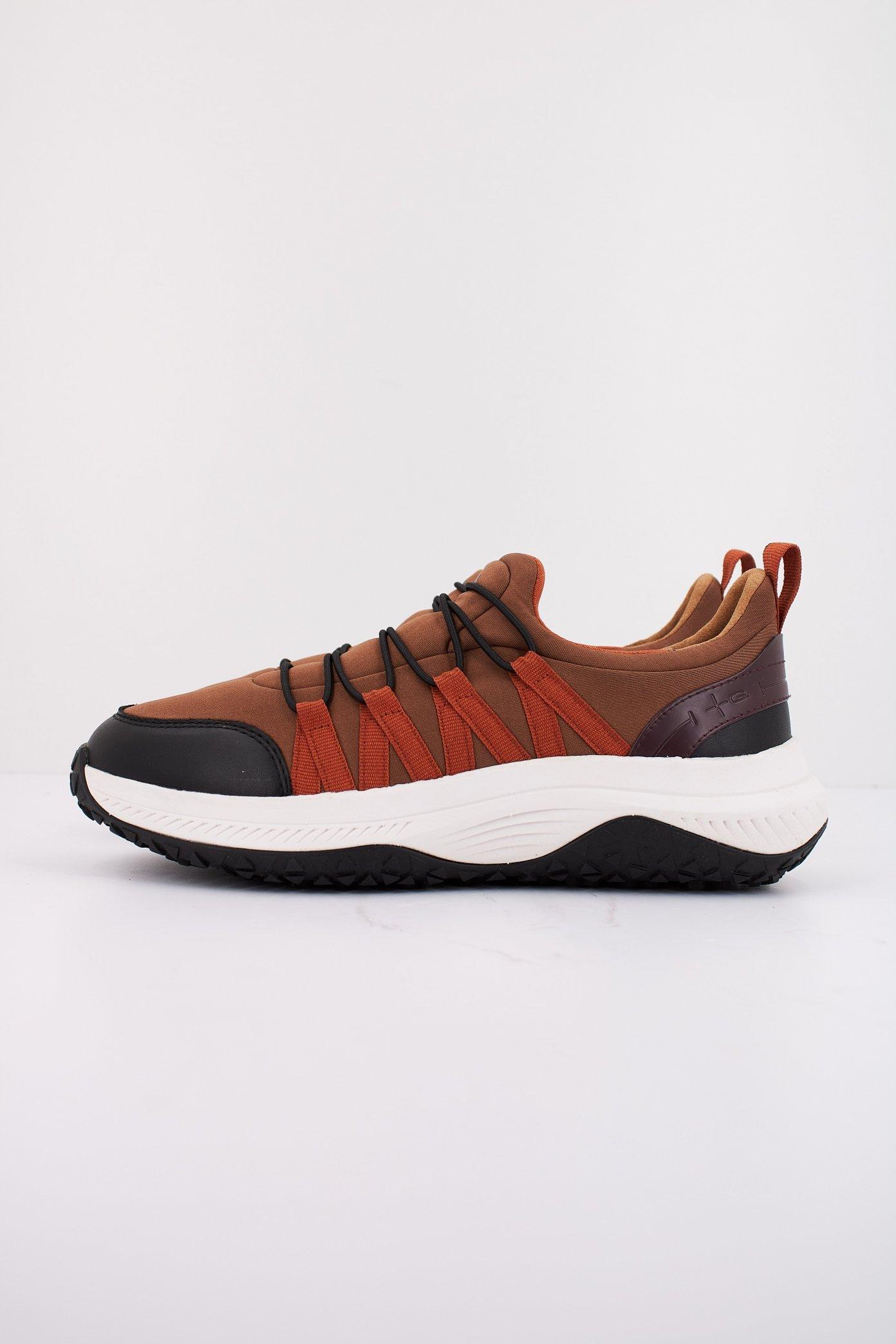 GEOX D OLIVIERA en color MARRON (1)